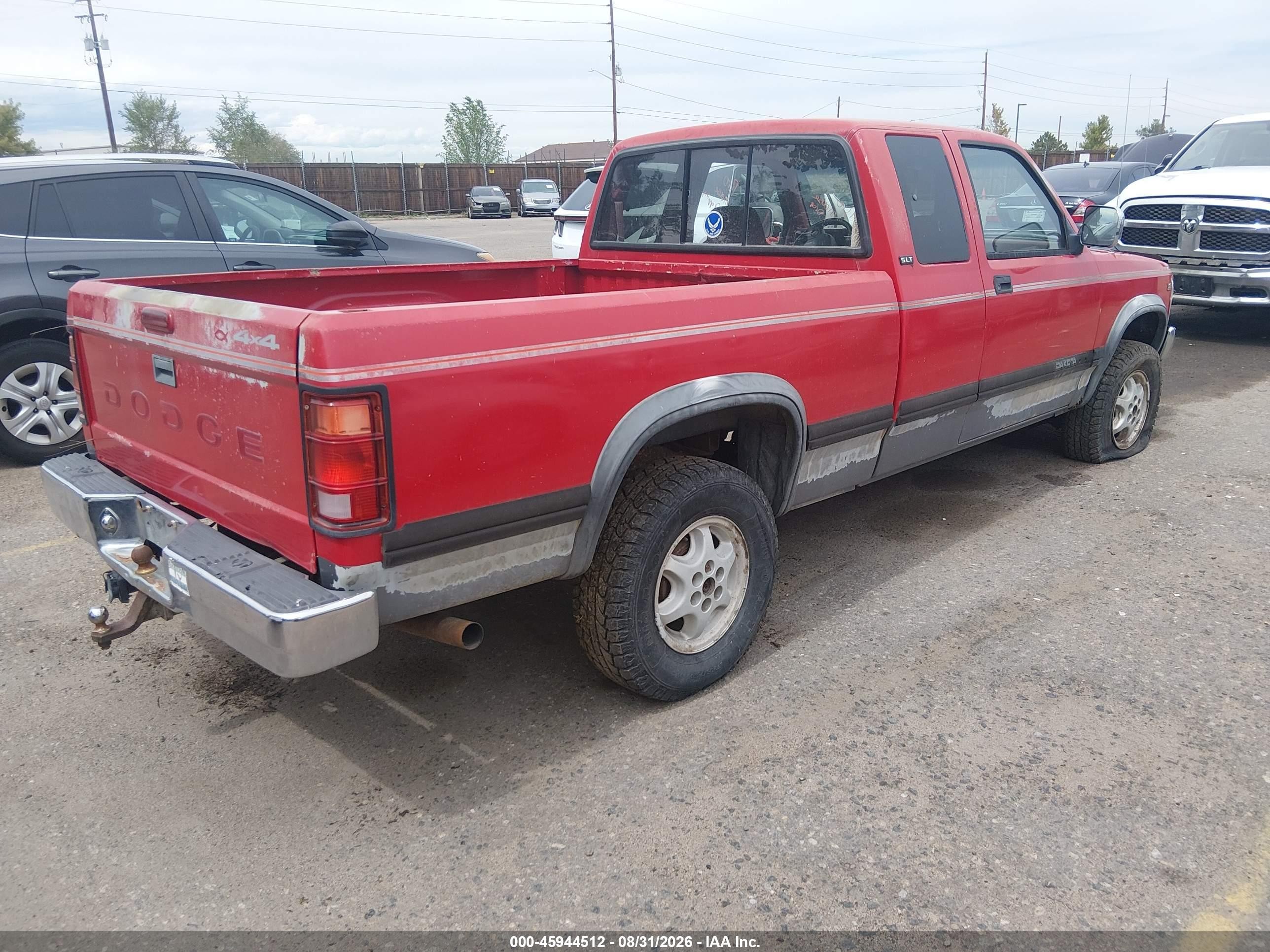 1994 Dodge Dakota Red vin: 1B7GG23X3RS656399