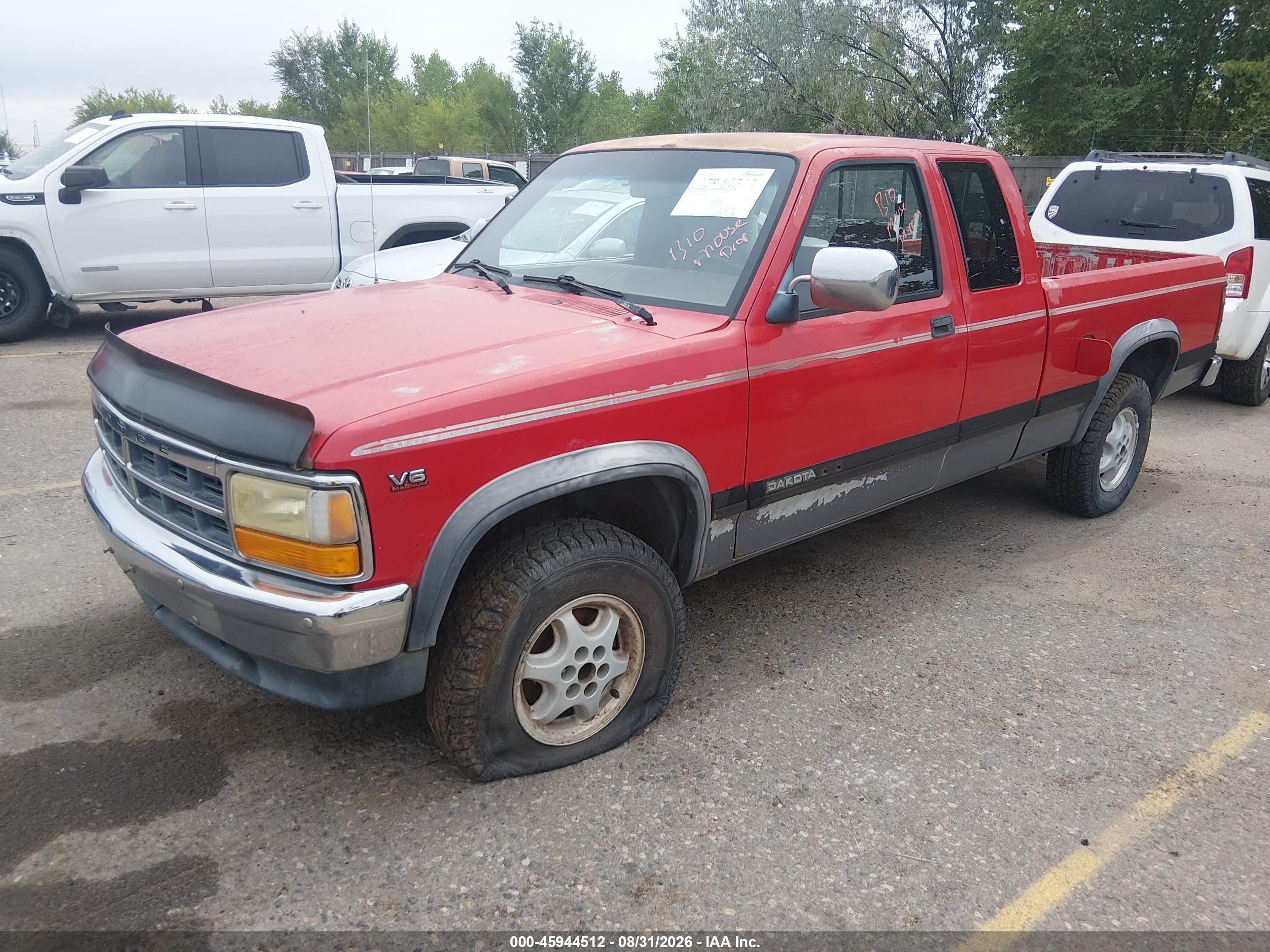 1994 Dodge Dakota Red vin: 1B7GG23X3RS656399