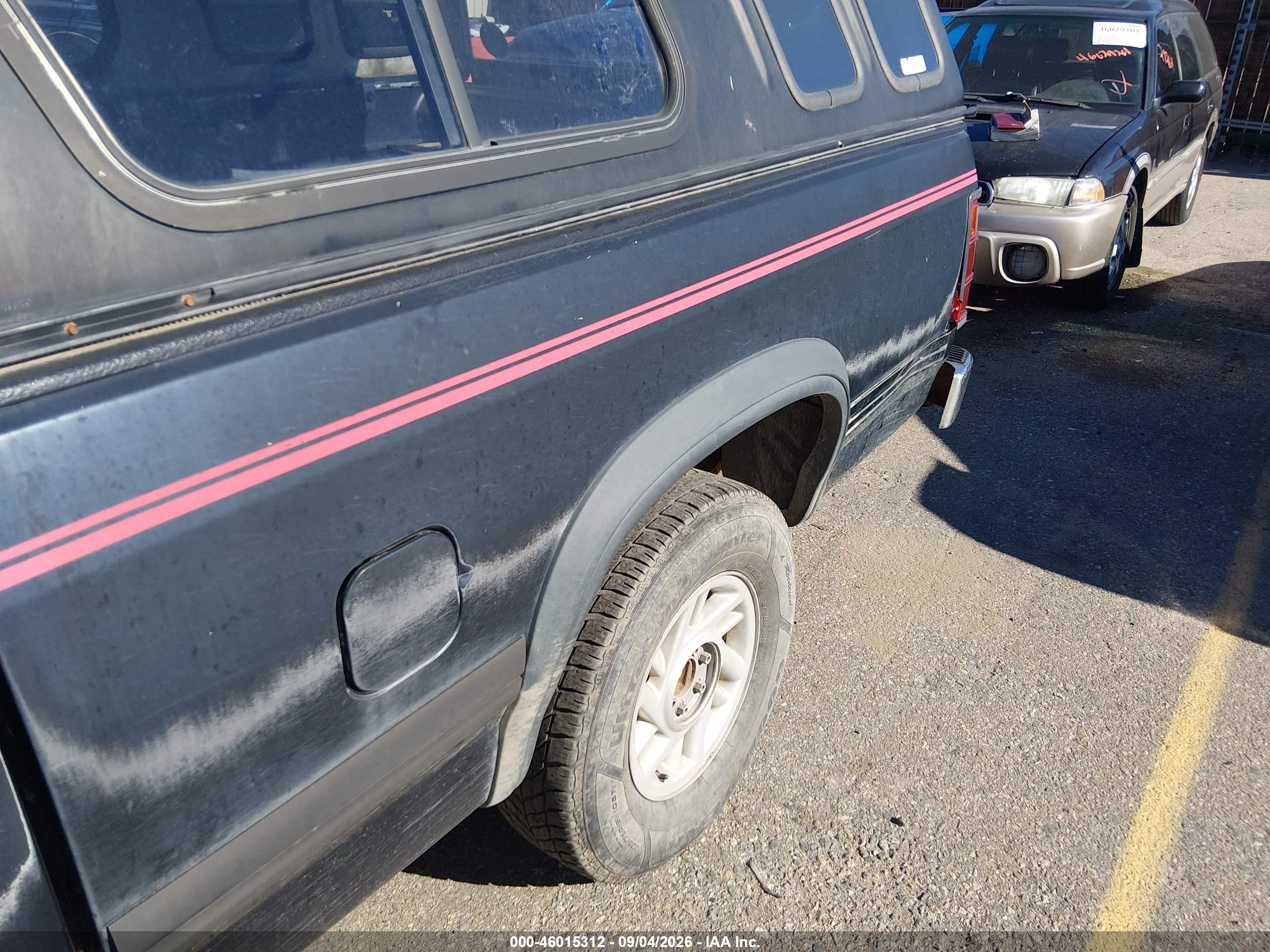 1992 Dodge Dakota   Black vin: 1B7GG23X4NS620201