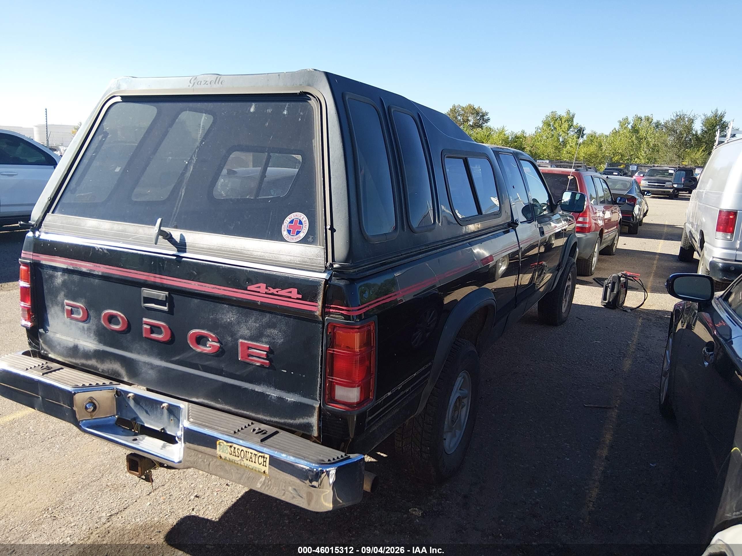 1992 Dodge Dakota   Black vin: 1B7GG23X4NS620201