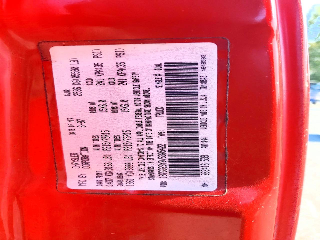 1997 Dodge Dakota Red vin: 1B7GG23Y0VS305422