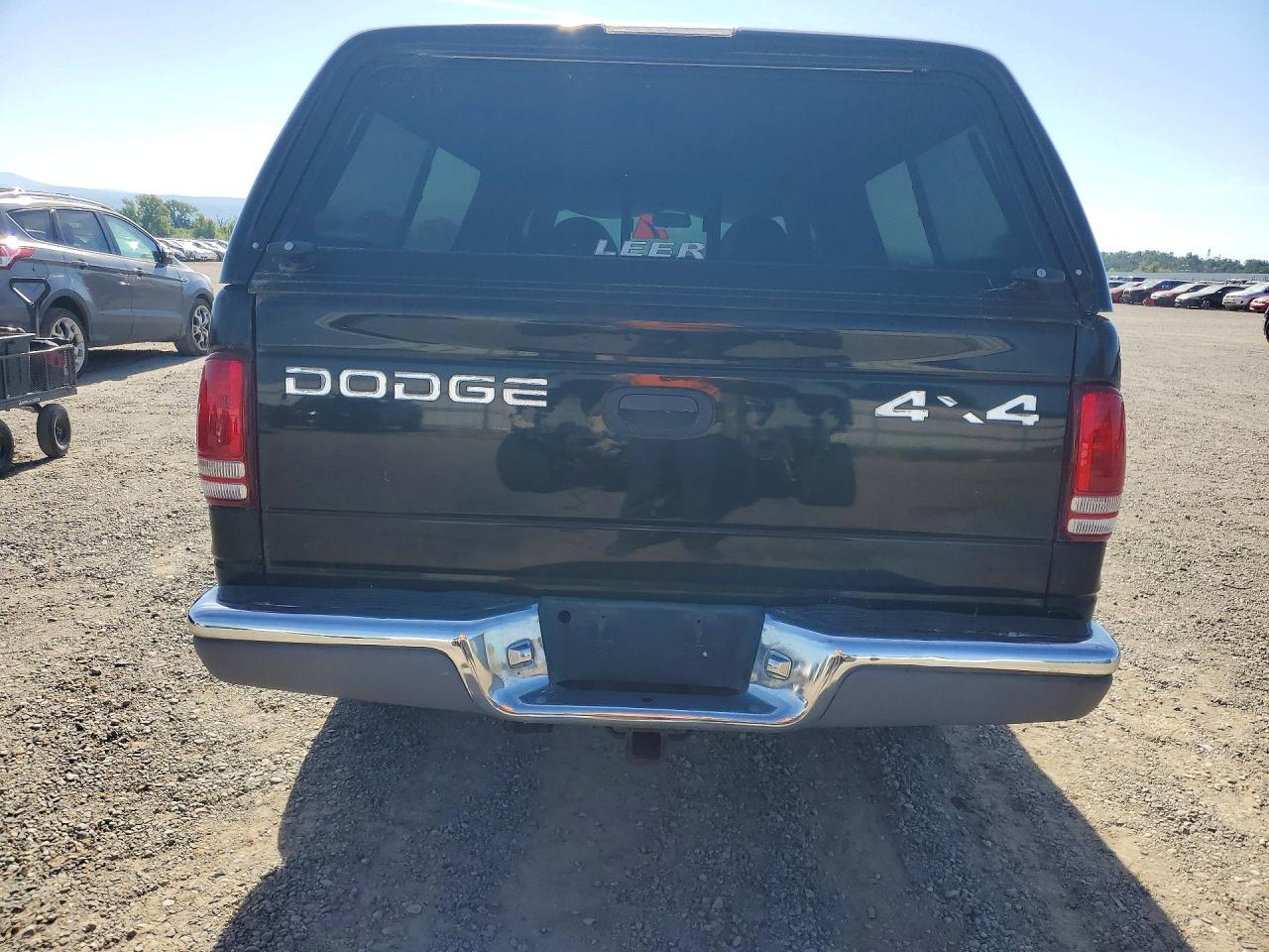 1997 Dodge Dakota Black vin: 1B7GG23Y2VS238161