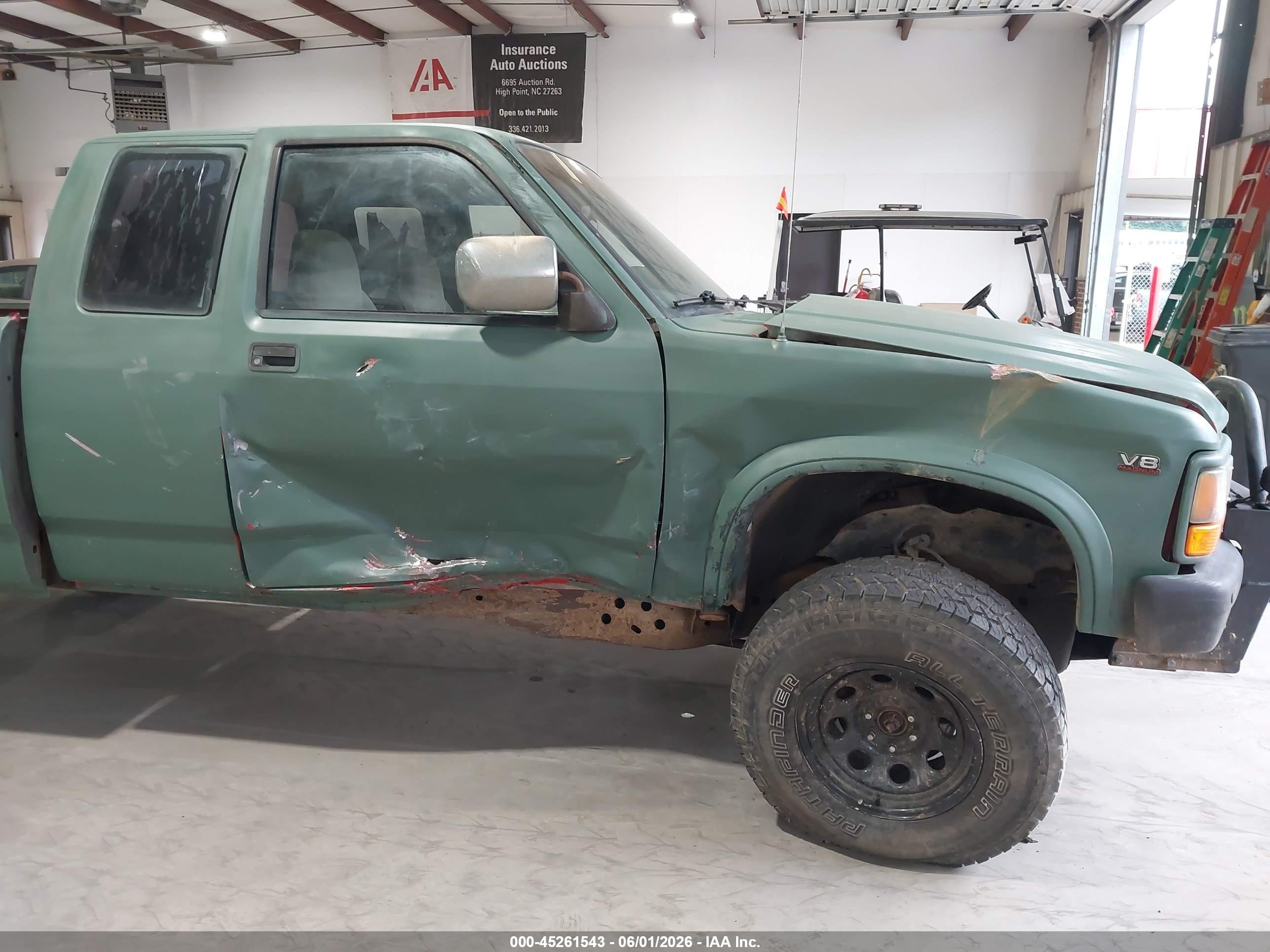 1995 Dodge Dakota   Green vin: 1B7GG23Y5SW940317