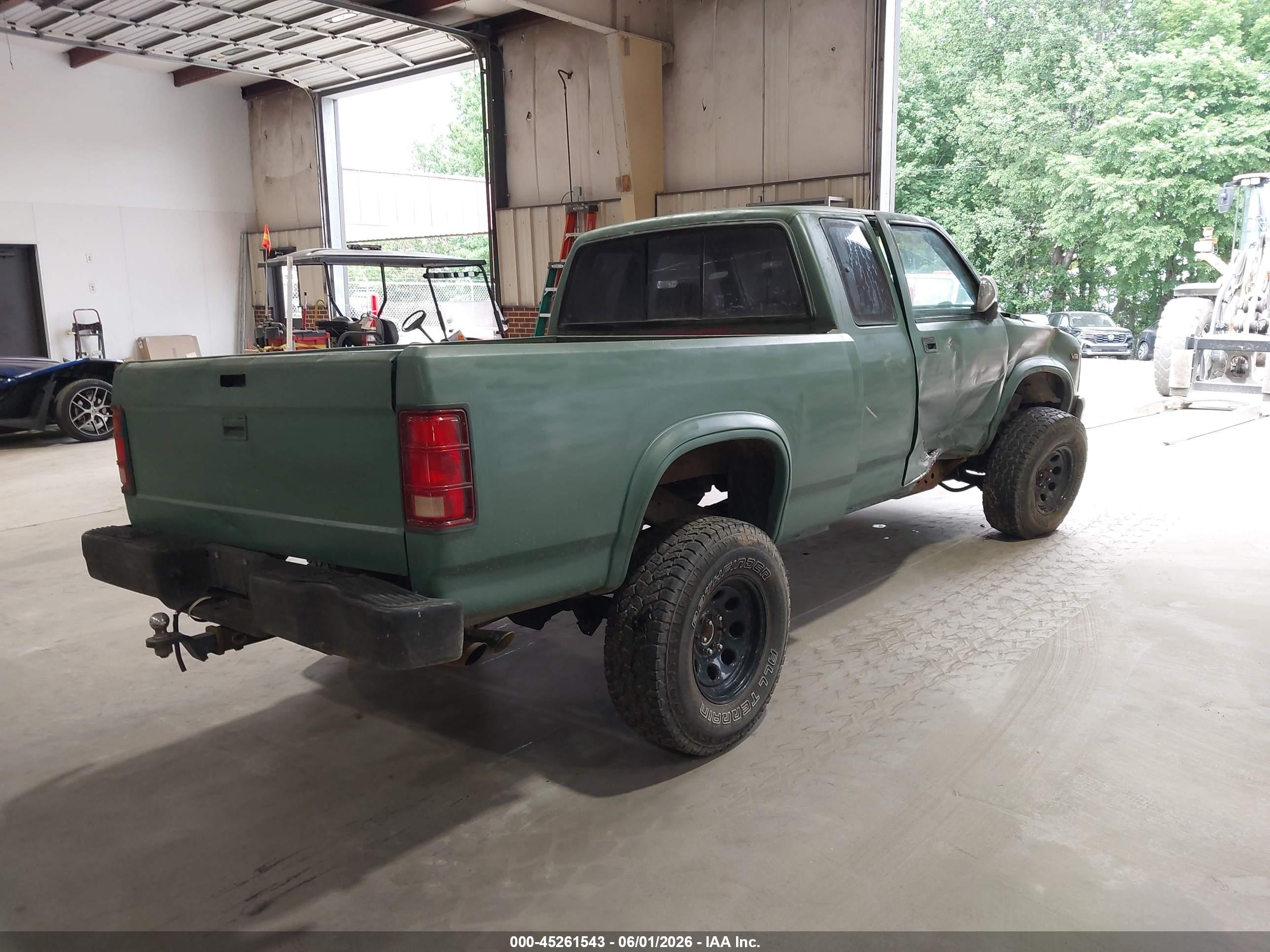 1995 Dodge Dakota   Green vin: 1B7GG23Y5SW940317