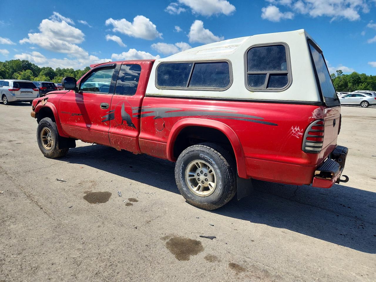 1997 Dodge Dakota Red vin: 1B7GG23Y5VS253267