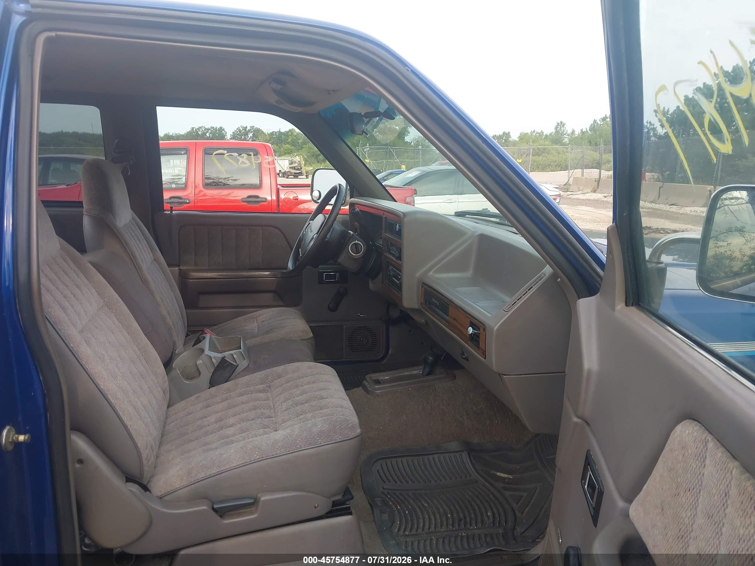 1996 Dodge Dakota   Blue vin: 1B7GG23Y7TS560372