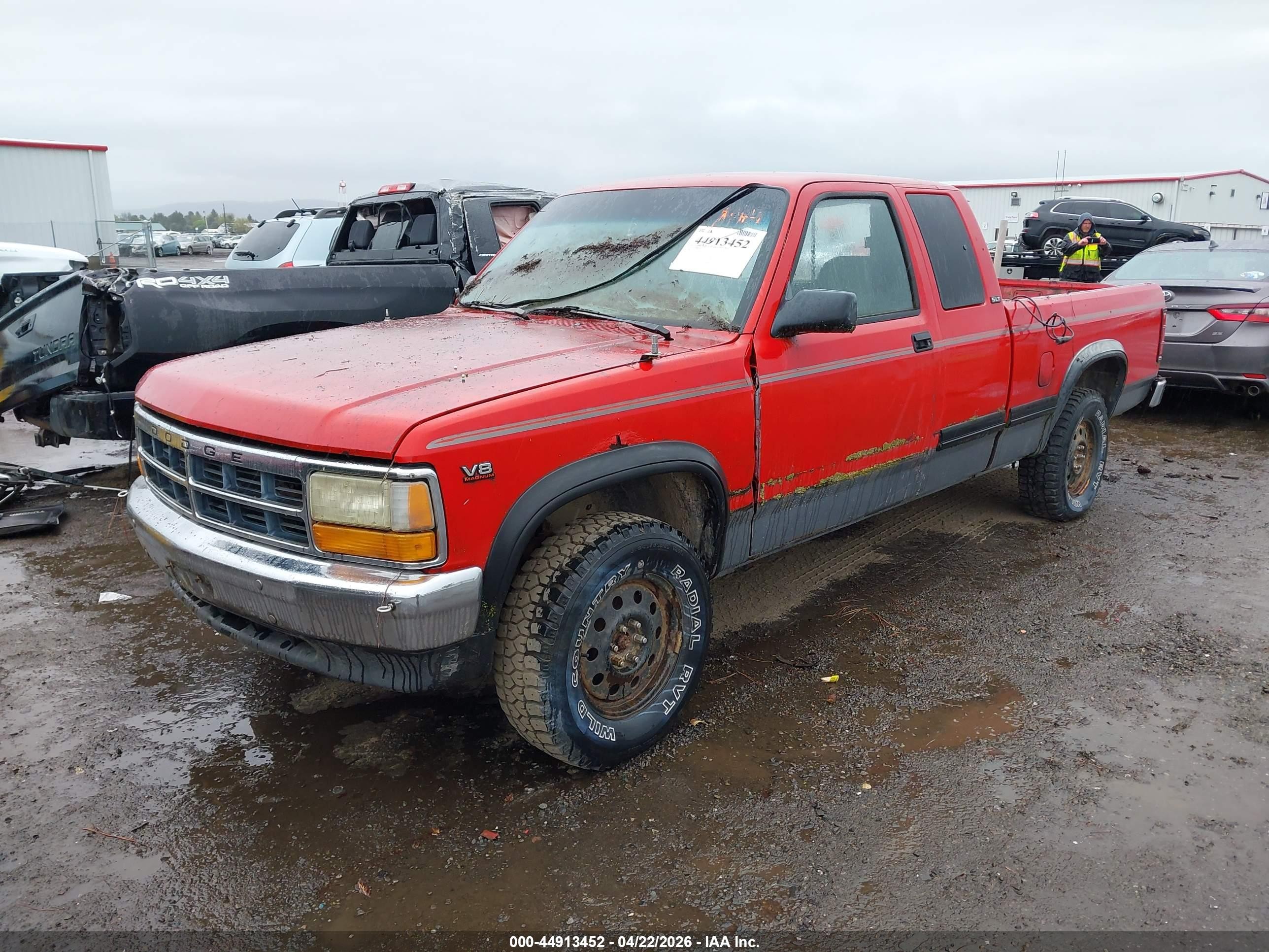 1995 Dodge Dakota   Red vin: 1B7GG23YXSS251042