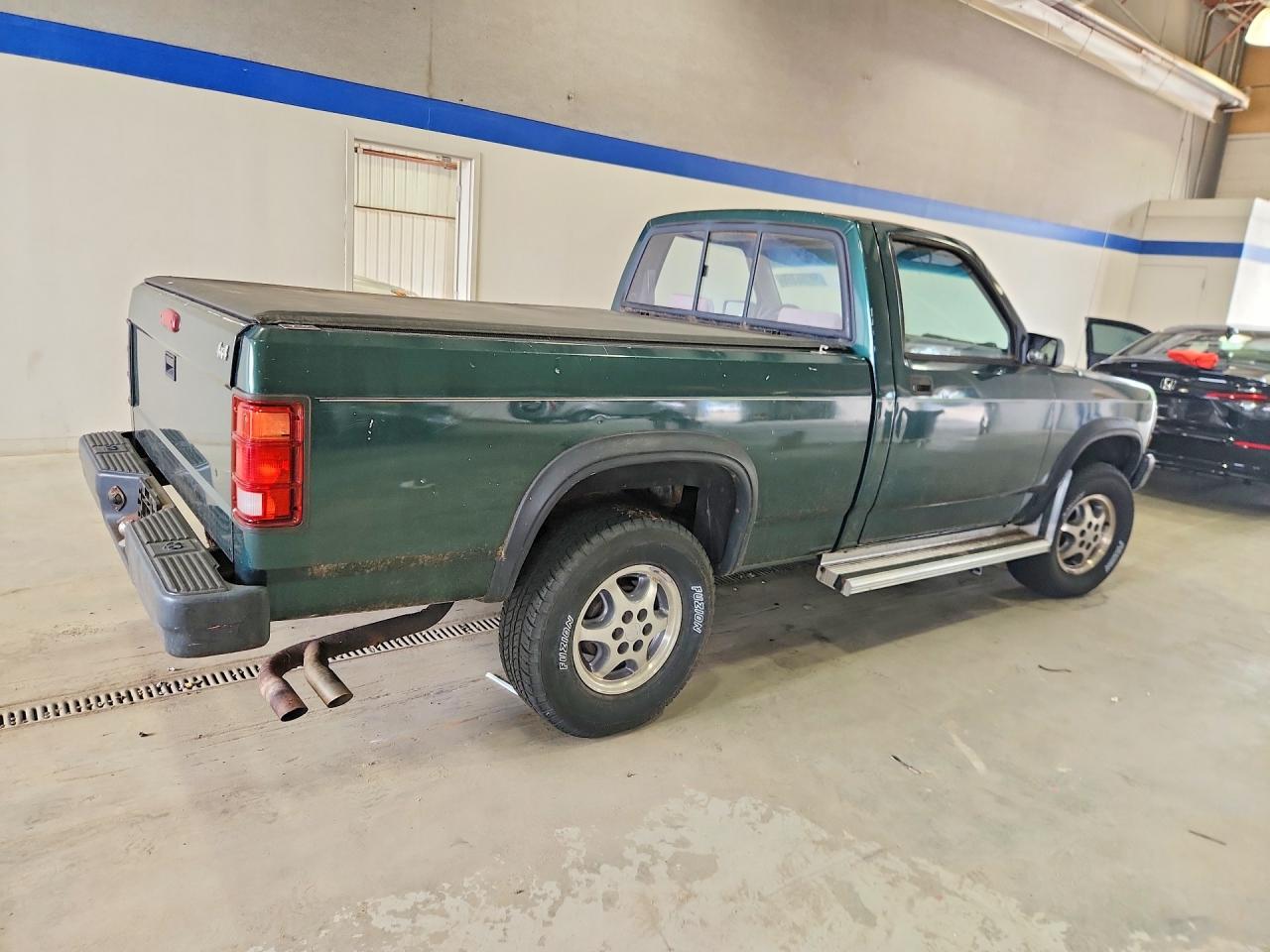 1996 Dodge Dakota Green vin: 1B7GG26X2TS630749