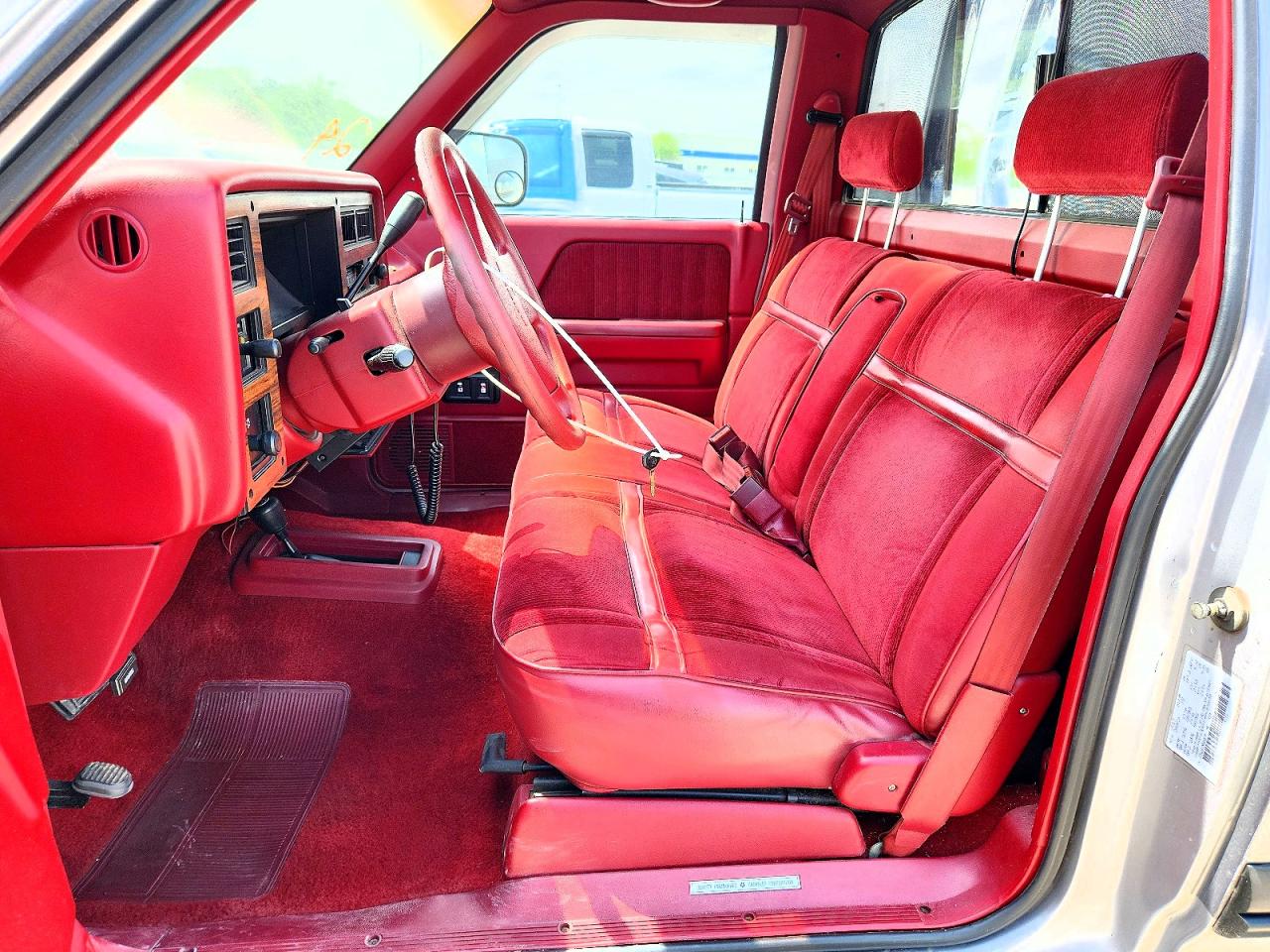 1992 Dodge Dakota Silver vin: 1B7GG26Y2NS662676