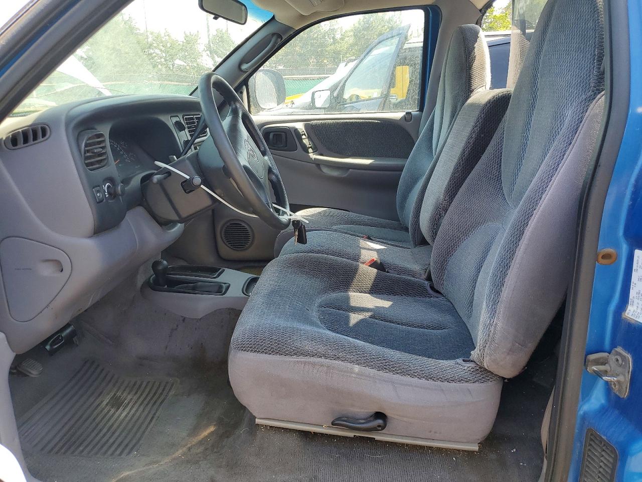 1998 Dodge Dakota Blue vin: 1B7GG26Y6WS637801