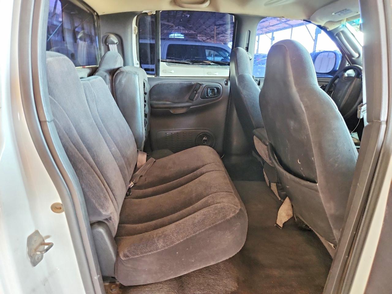 2000 Dodge Dakota Quad White vin: 1B7GG2AN9YS641664