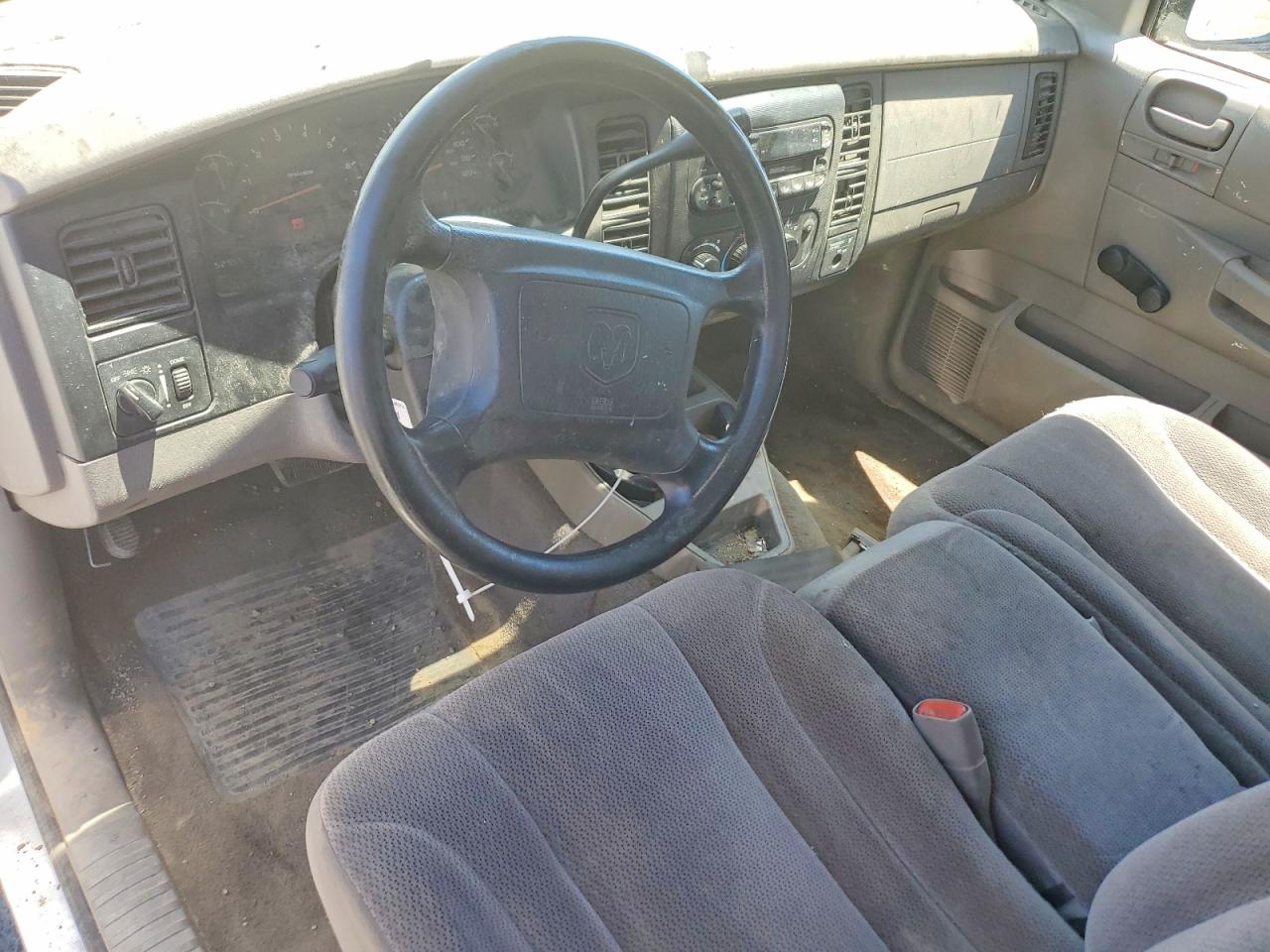 2002 Dodge Dakota Base White vin: 1B7GL12X22S701510