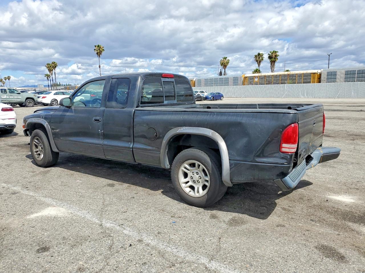 2002 Dodge Dakota Base Black vin: 1B7GL12X32S710832