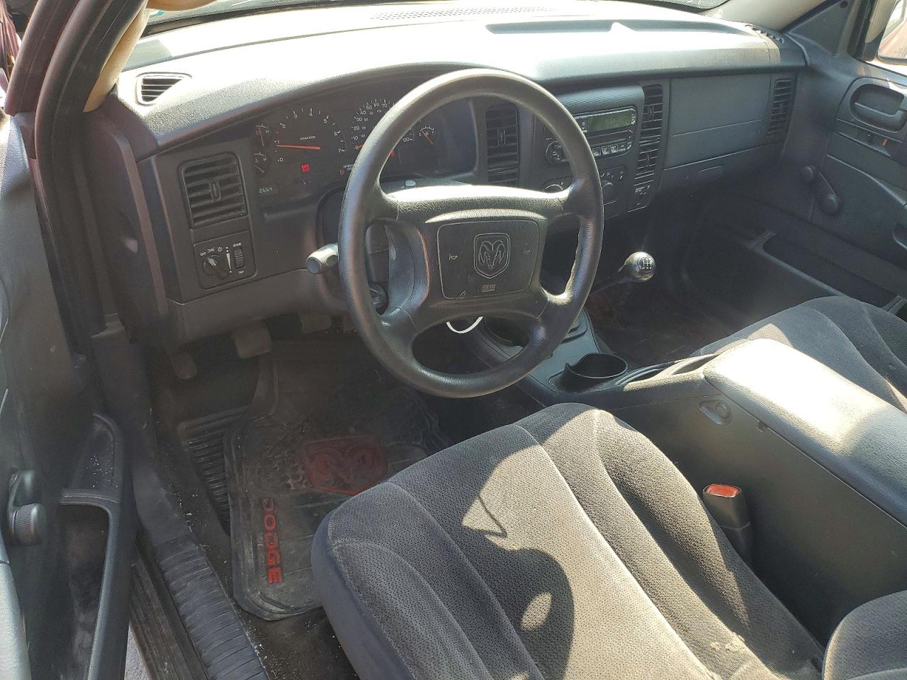 2002 Dodge Dakota Base Burgundy vin: 1B7GL12X52S650777