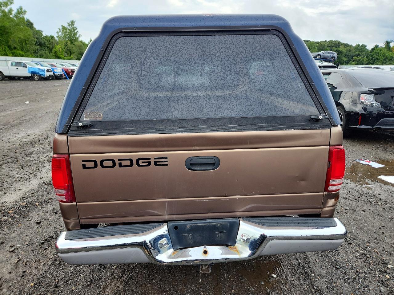 2000 Dodge Dakota Beige vin: 1B7GL22X1YS703361