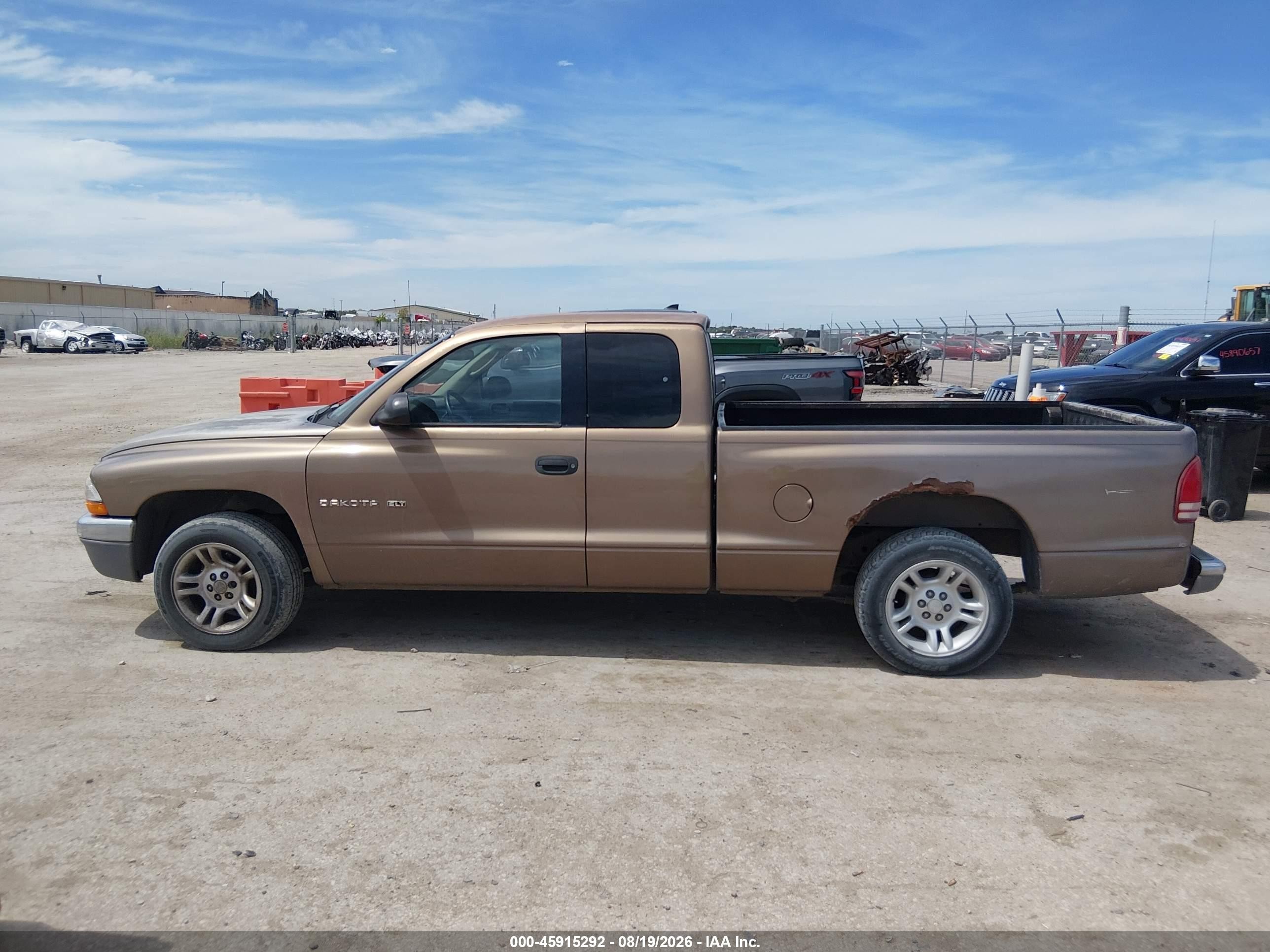 2001 Dodge Dakota Slt/sport Brown vin: 1B7GL22X31S131795
