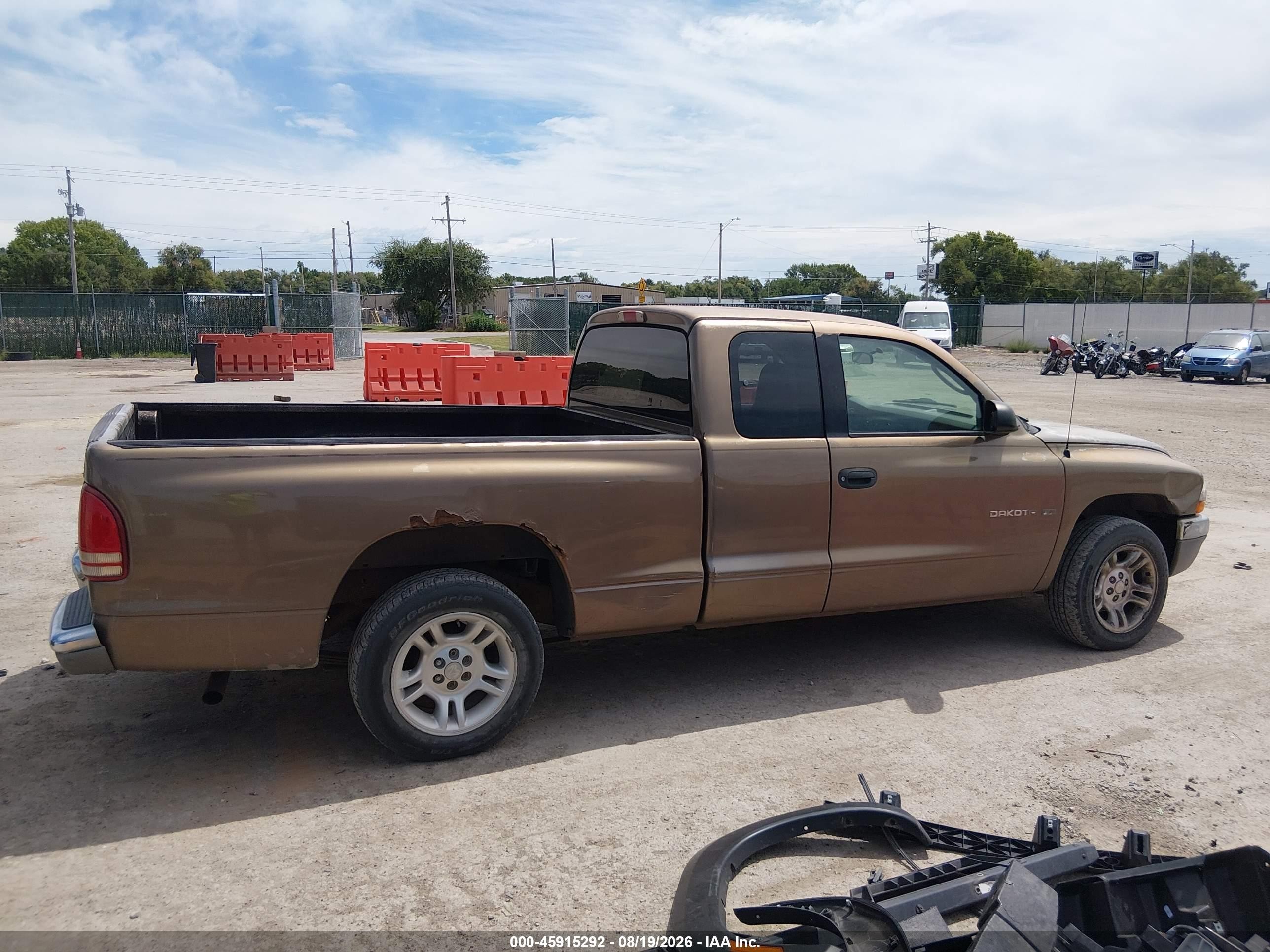 2001 Dodge Dakota Slt/sport Brown vin: 1B7GL22X31S131795