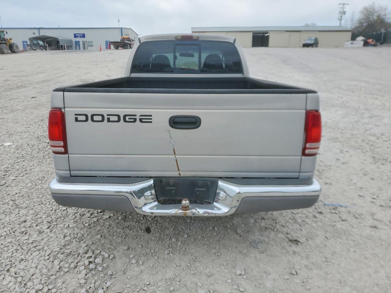 2000 Dodge Dakota Silver vin: 1B7GL22X4YS553407