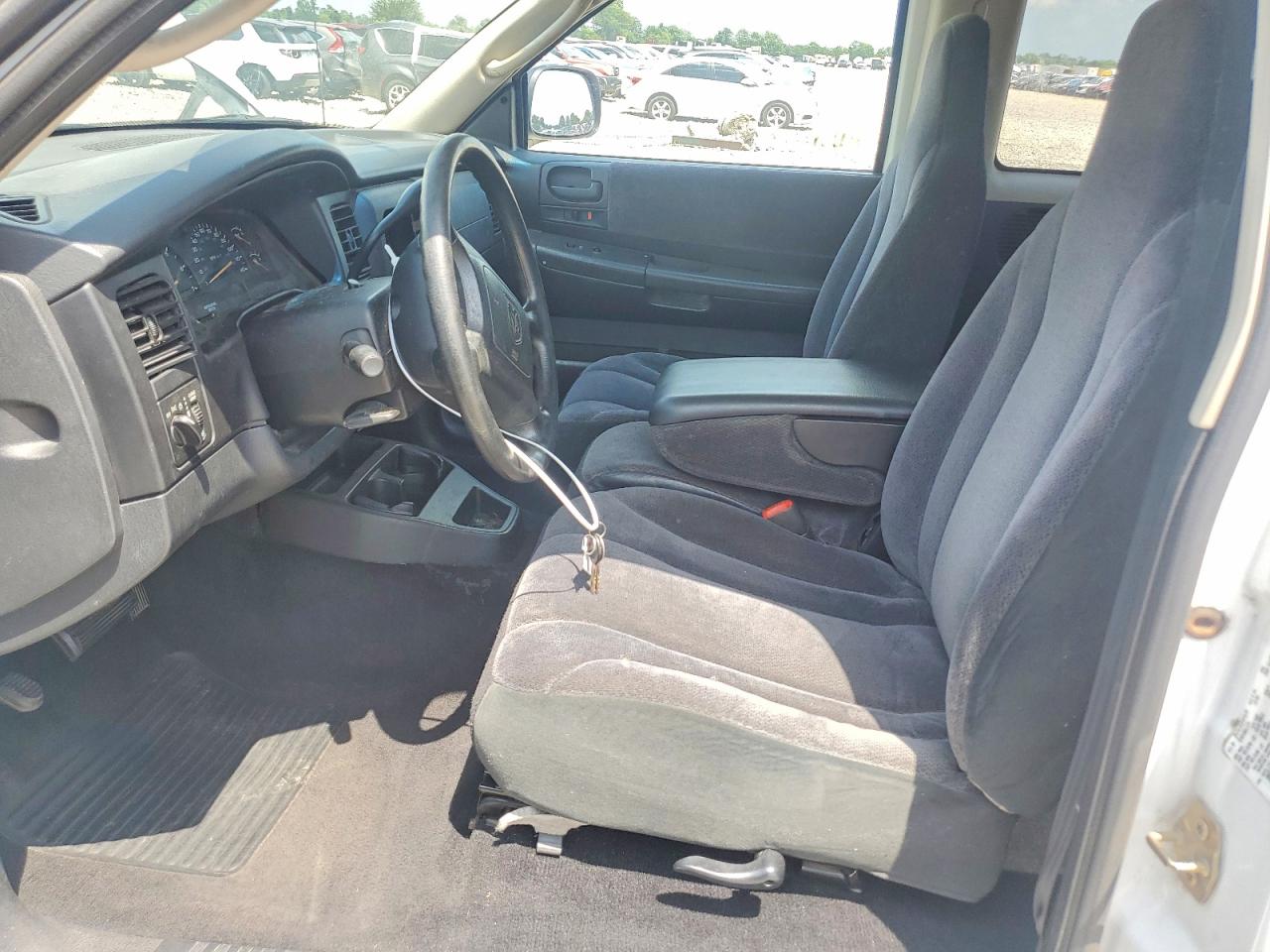 2001 Dodge Dakota White vin: 1B7GL22X51S172851