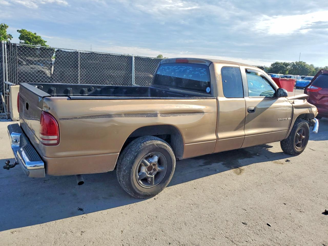 2000 Dodge Dakota Gold vin: 1B7GL22X5YS674706