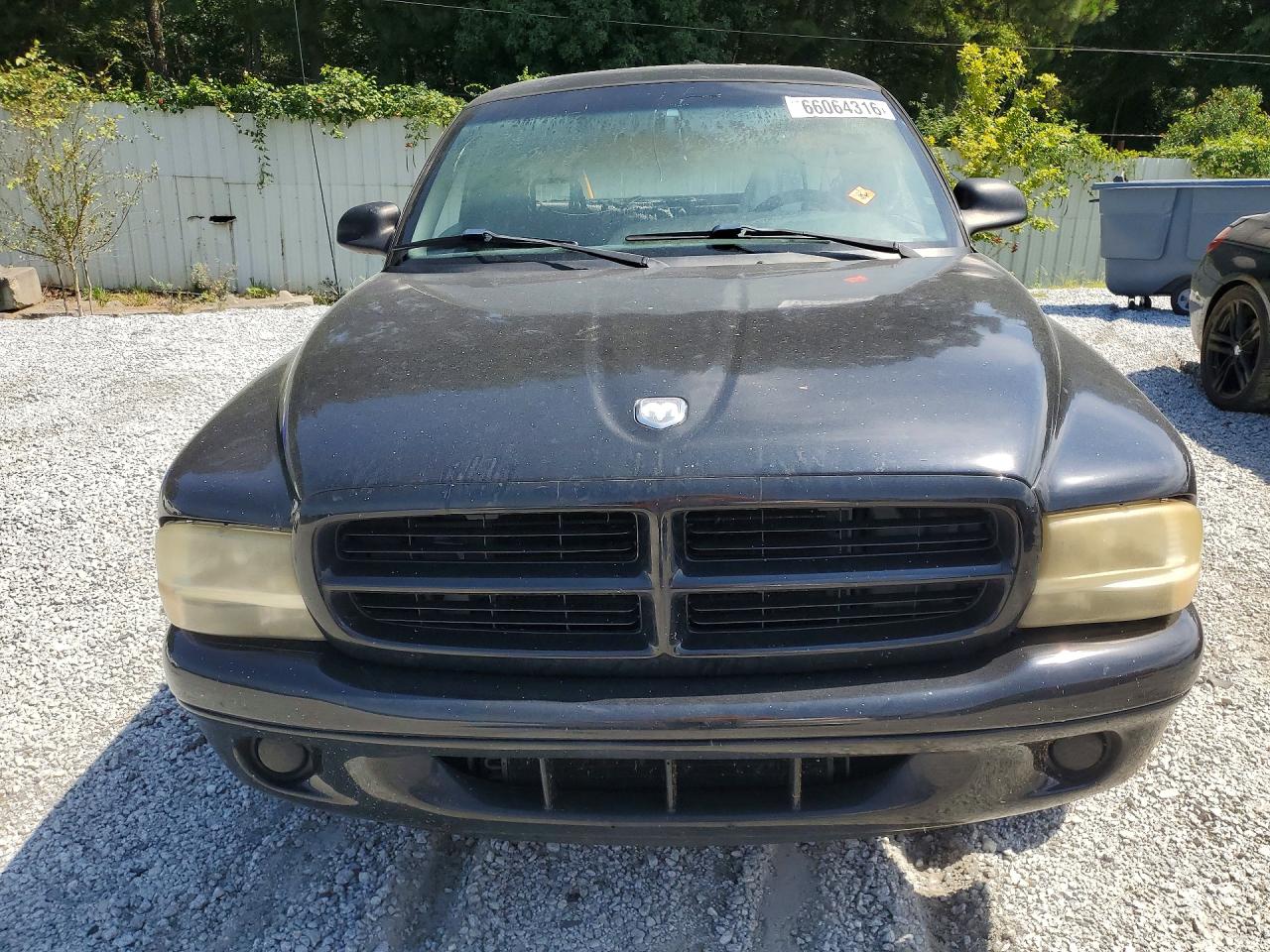 1999 Dodge Dakota Black vin: 1B7GL22X6XS110108