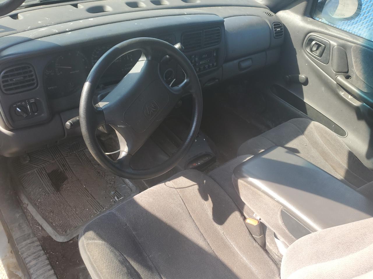 2000 Dodge Dakota Серый vin: 1B7GL22X6YS667232