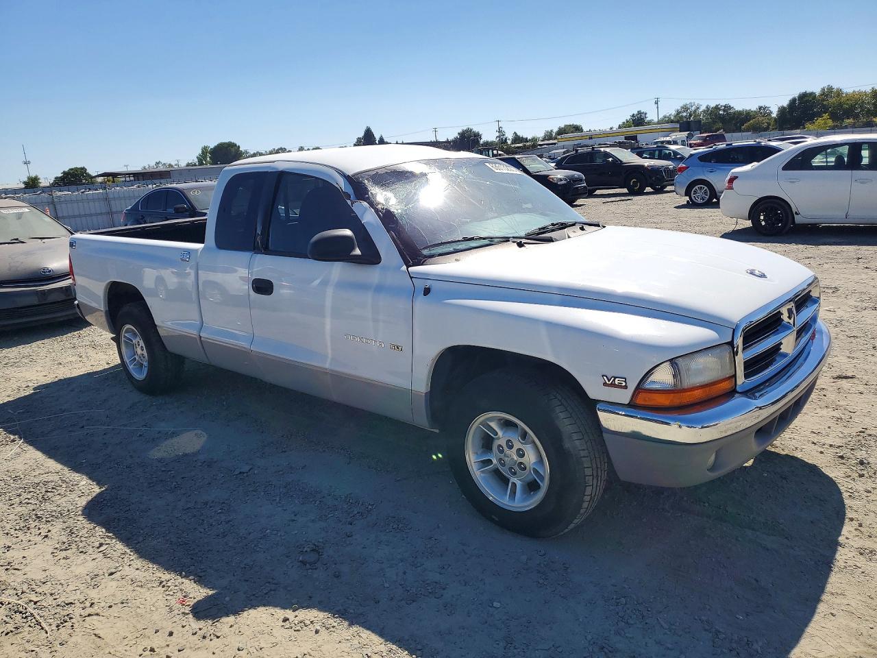 1999 Dodge Dakota Белый vin: 1B7GL22X9XS298025