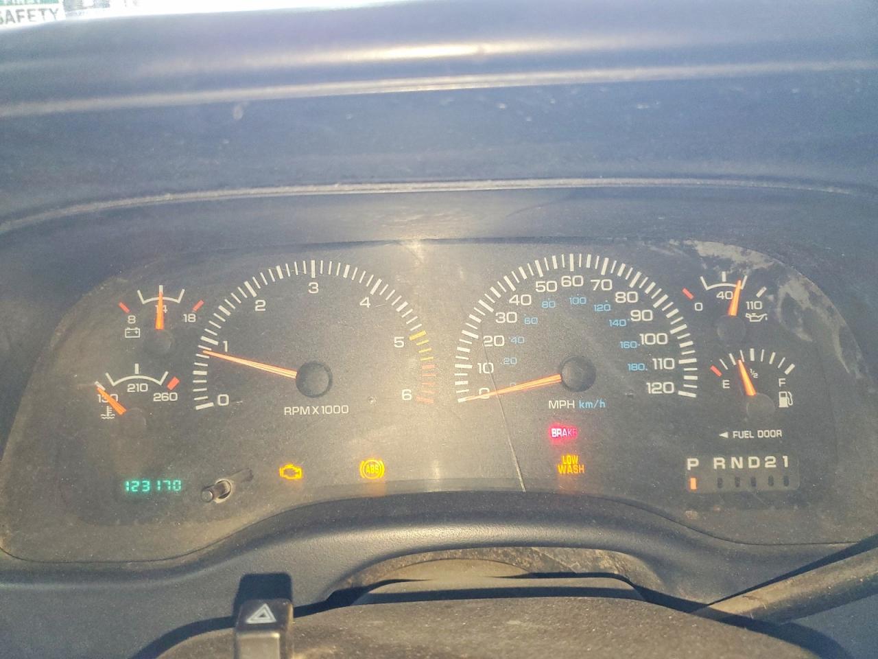 2000 Dodge Dakota White vin: 1B7GL22X9YS563205