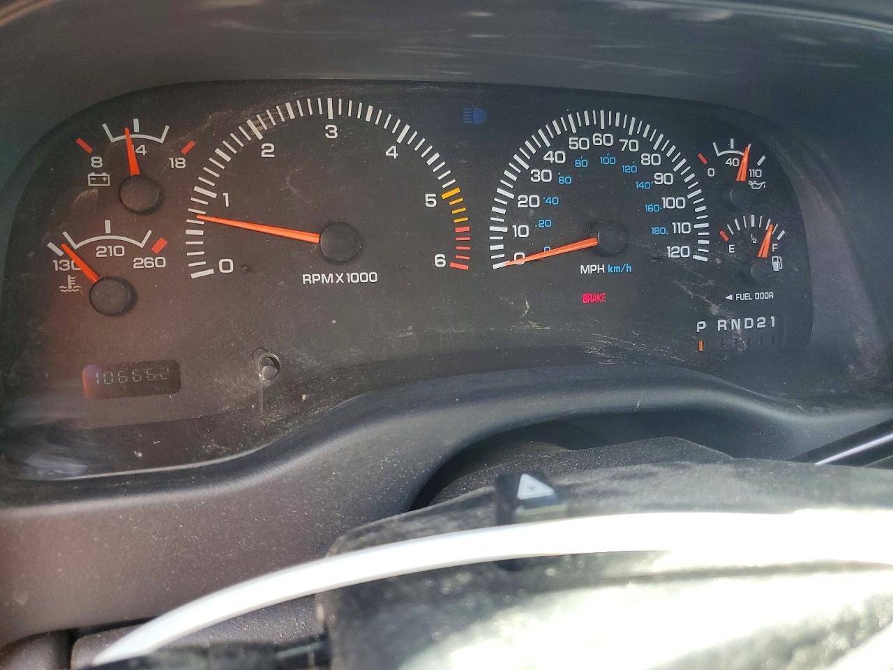 2000 Dodge Dakota Red vin: 1B7GL22X9YS755997