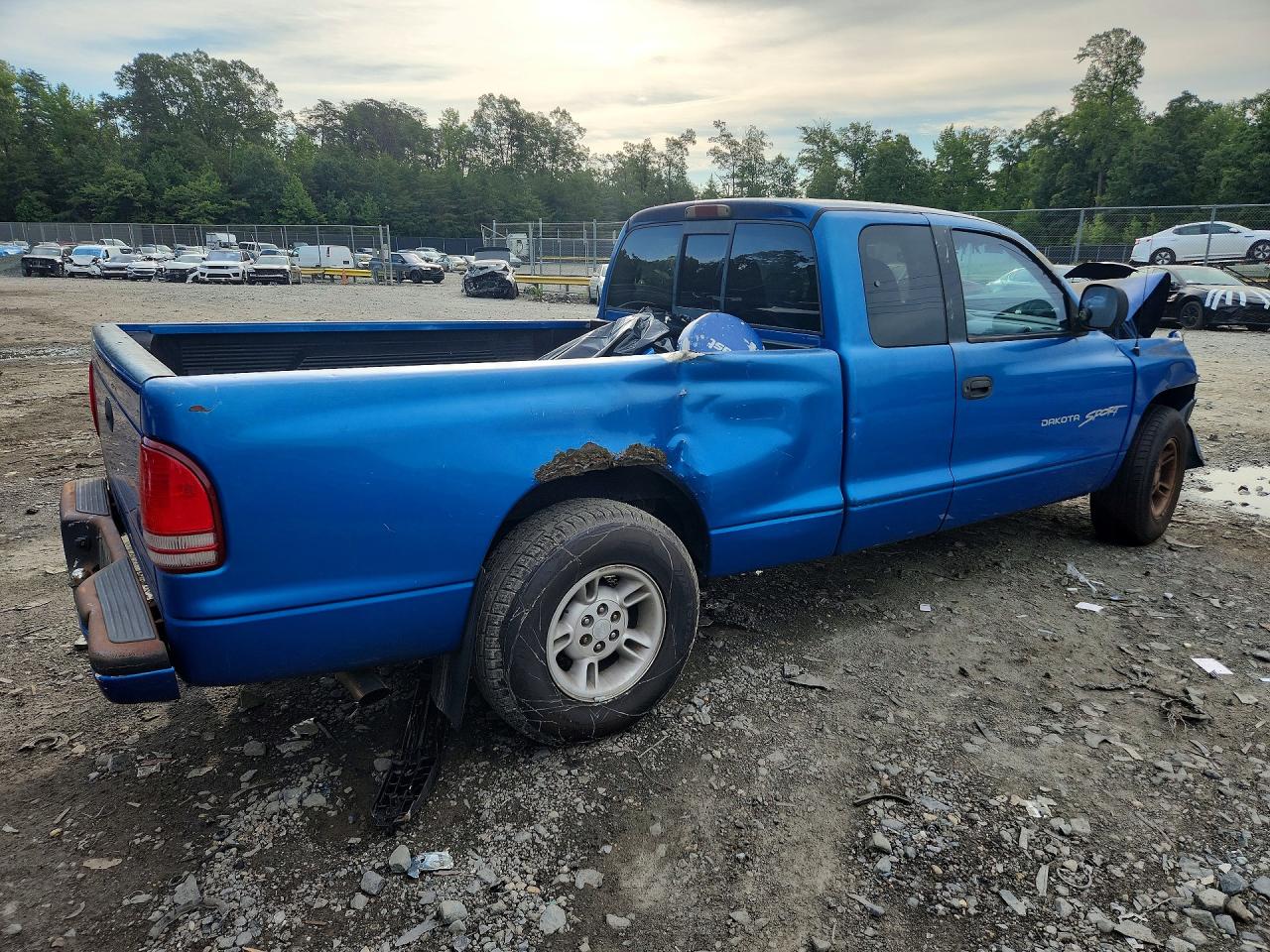 1999 Dodge Dakota Blue vin: 1B7GL22Y5XS164072