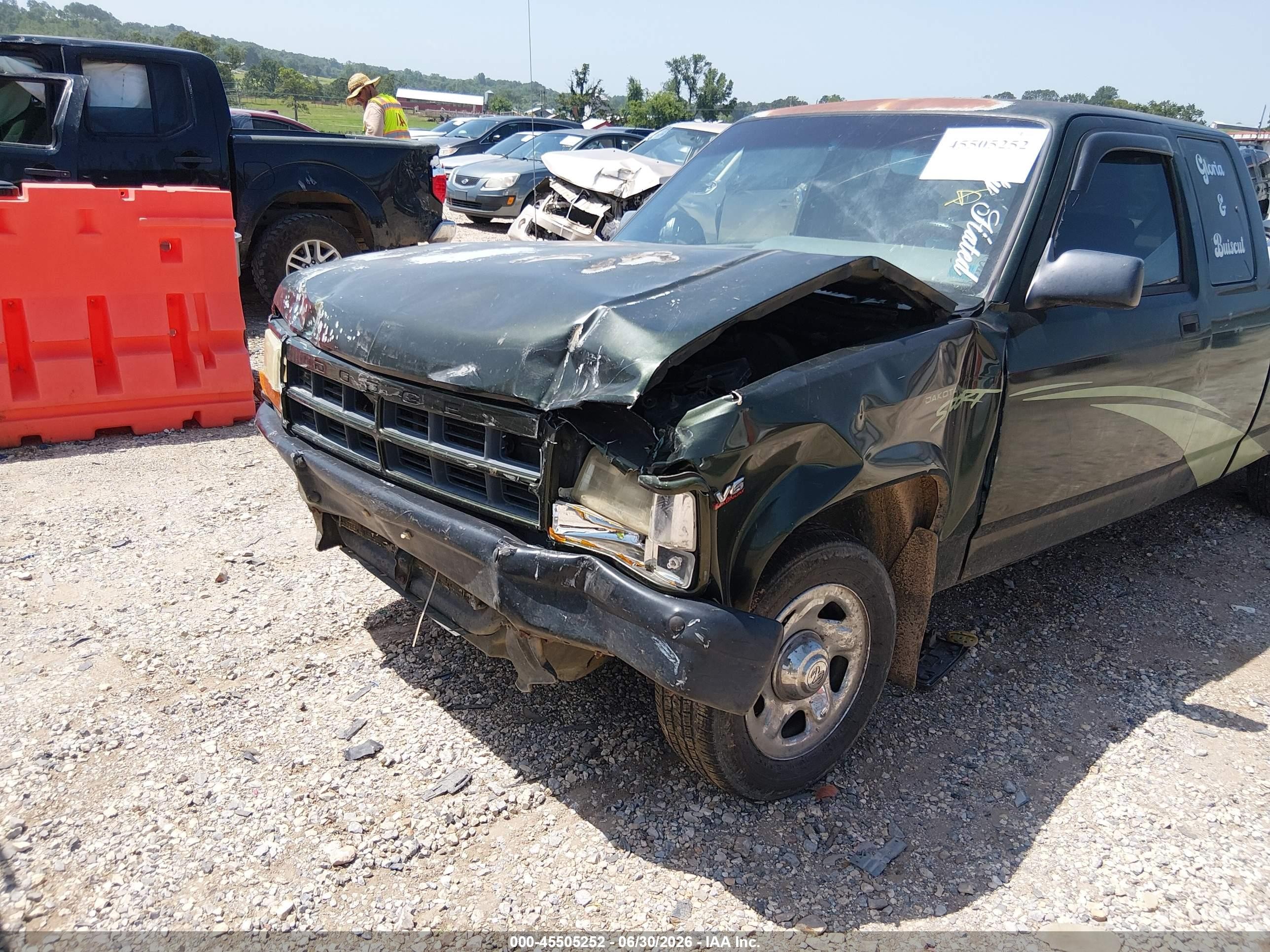 1996 Dodge Dakota   Зеленый vin: 1B7GL23X3TS560761