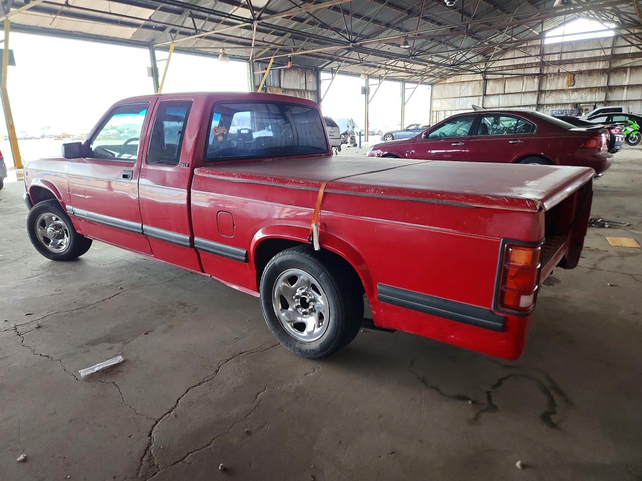 1996 Dodge Dakota Red vin: 1B7GL23X5TS579263