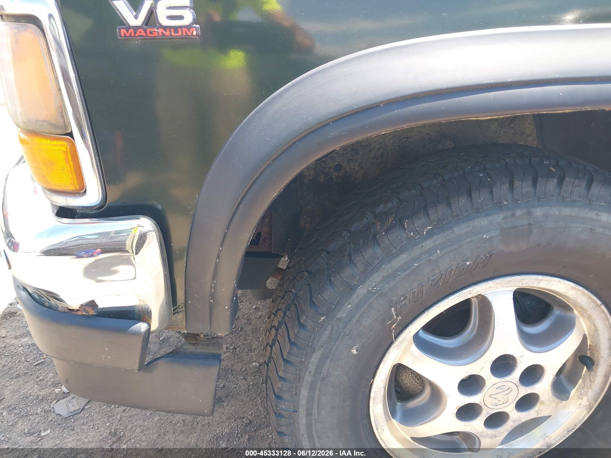 1996 Dodge Dakota   Green vin: 1B7GL23X6TS549107