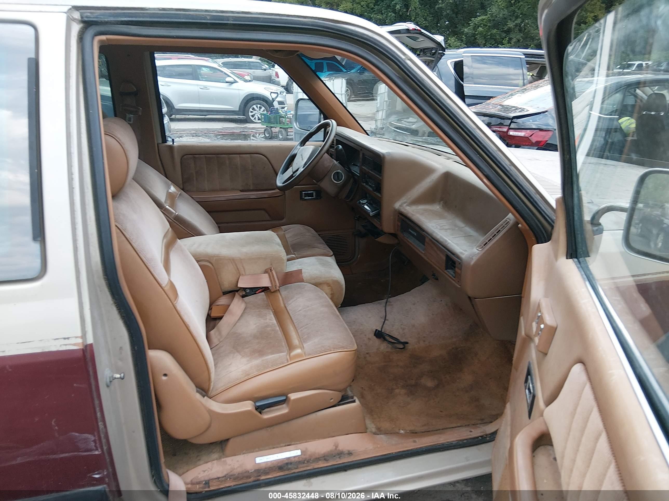 1993 Dodge Dakota Brown vin: 1B7GL23X7PS134108
