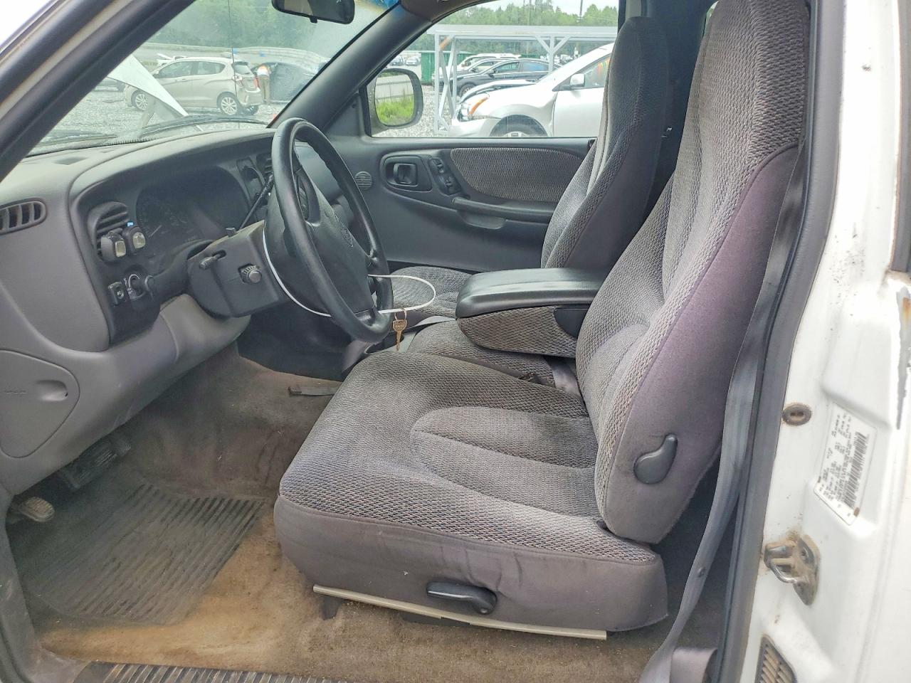 1997 Dodge Dakota White vin: 1B7GL23Y7VS204695