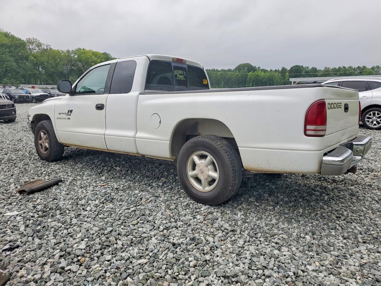1997 Dodge Dakota White vin: 1B7GL23Y7VS204695