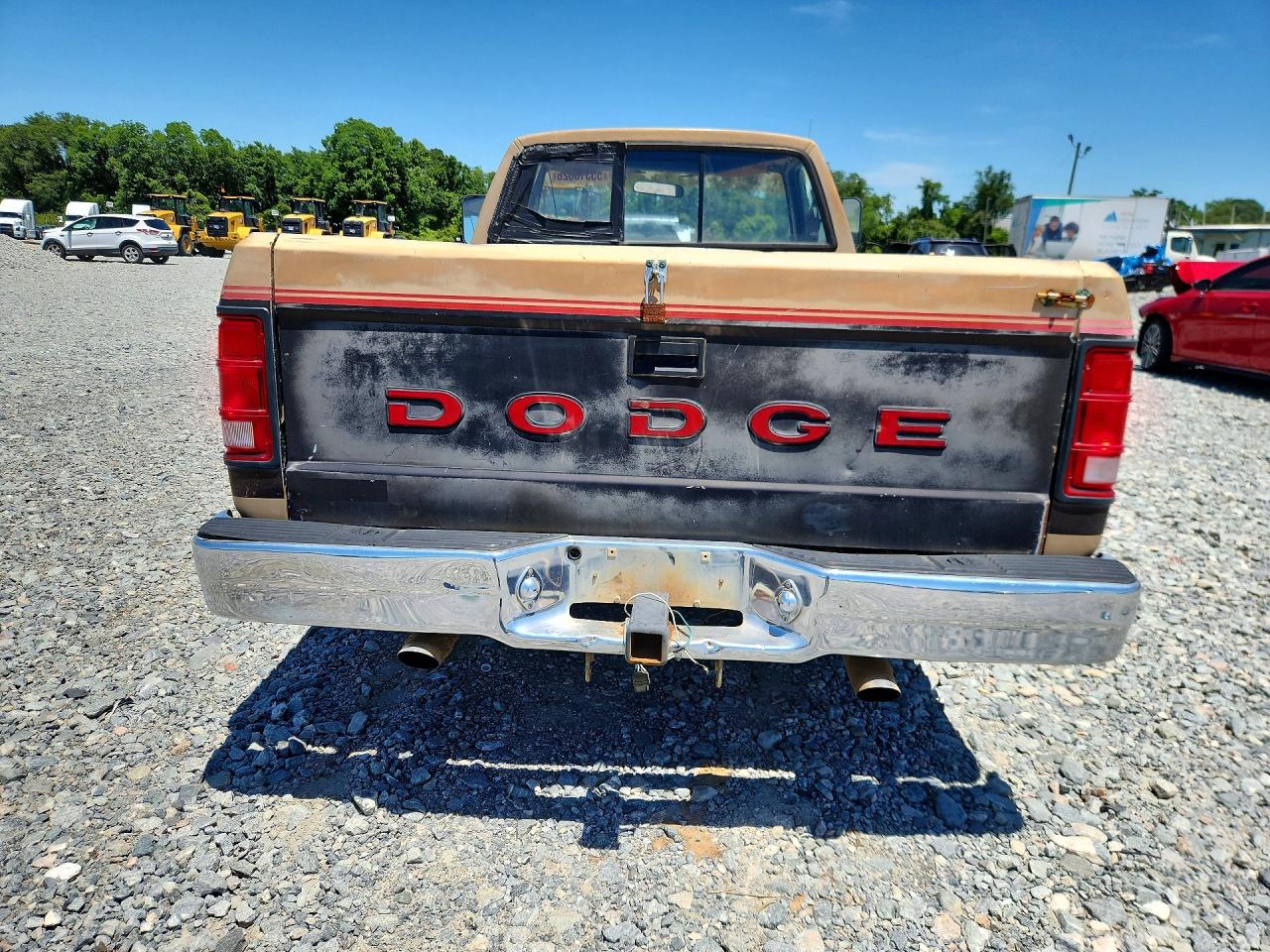 1991 Dodge Dakota Tan vin: 1B7GL26Y8MS254872