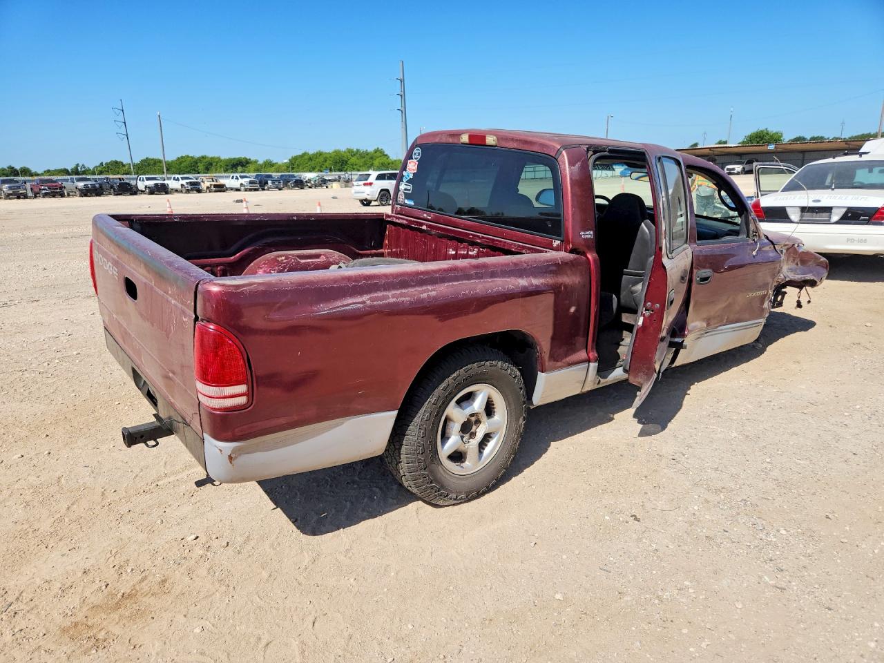 2000 Dodge Dakota Quad Burgundy vin: 1B7GL2ANXYS744328