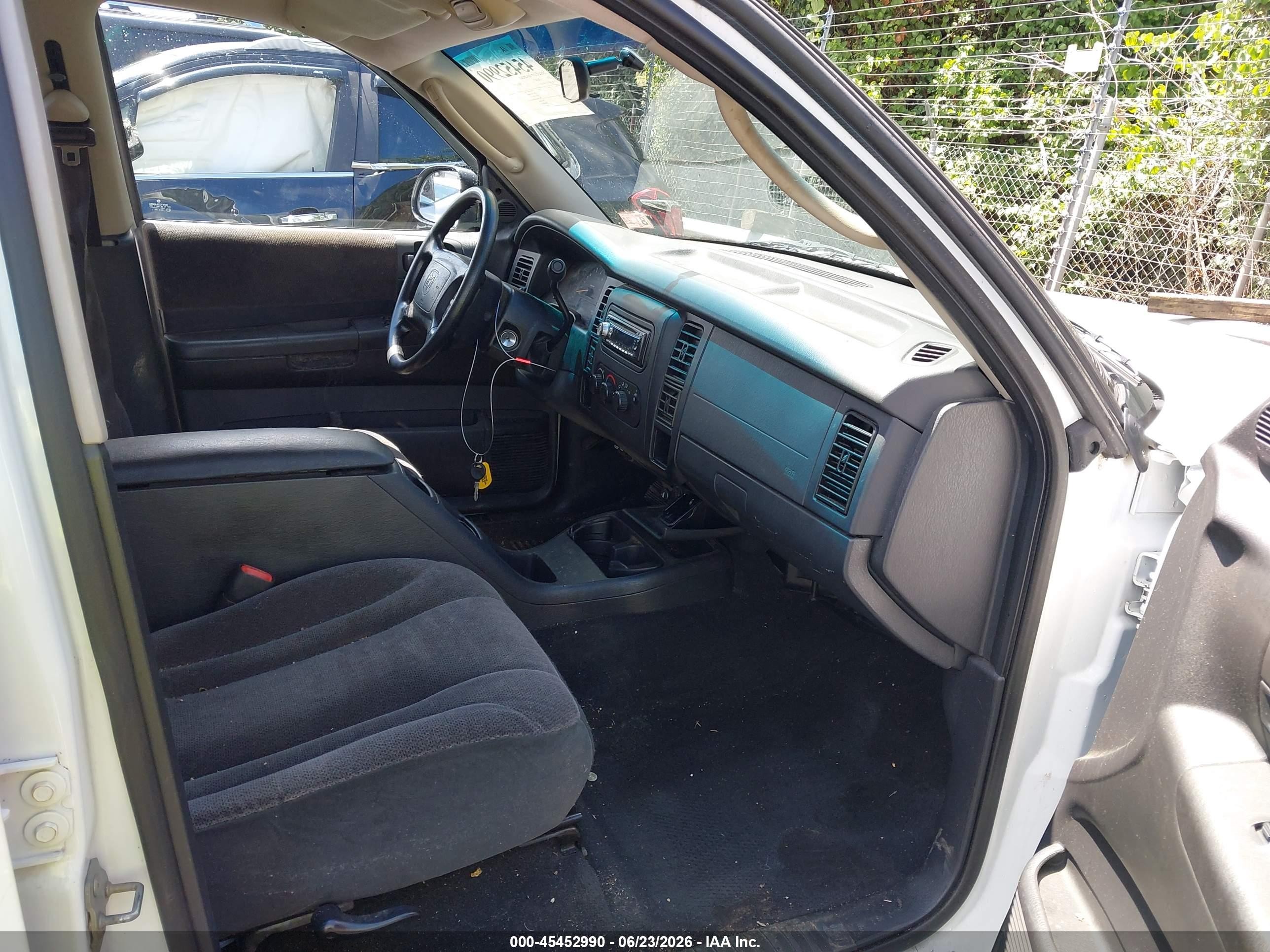 2001 Dodge Dakota Slt/sport Белый vin: 1B7GL2AX81S209361