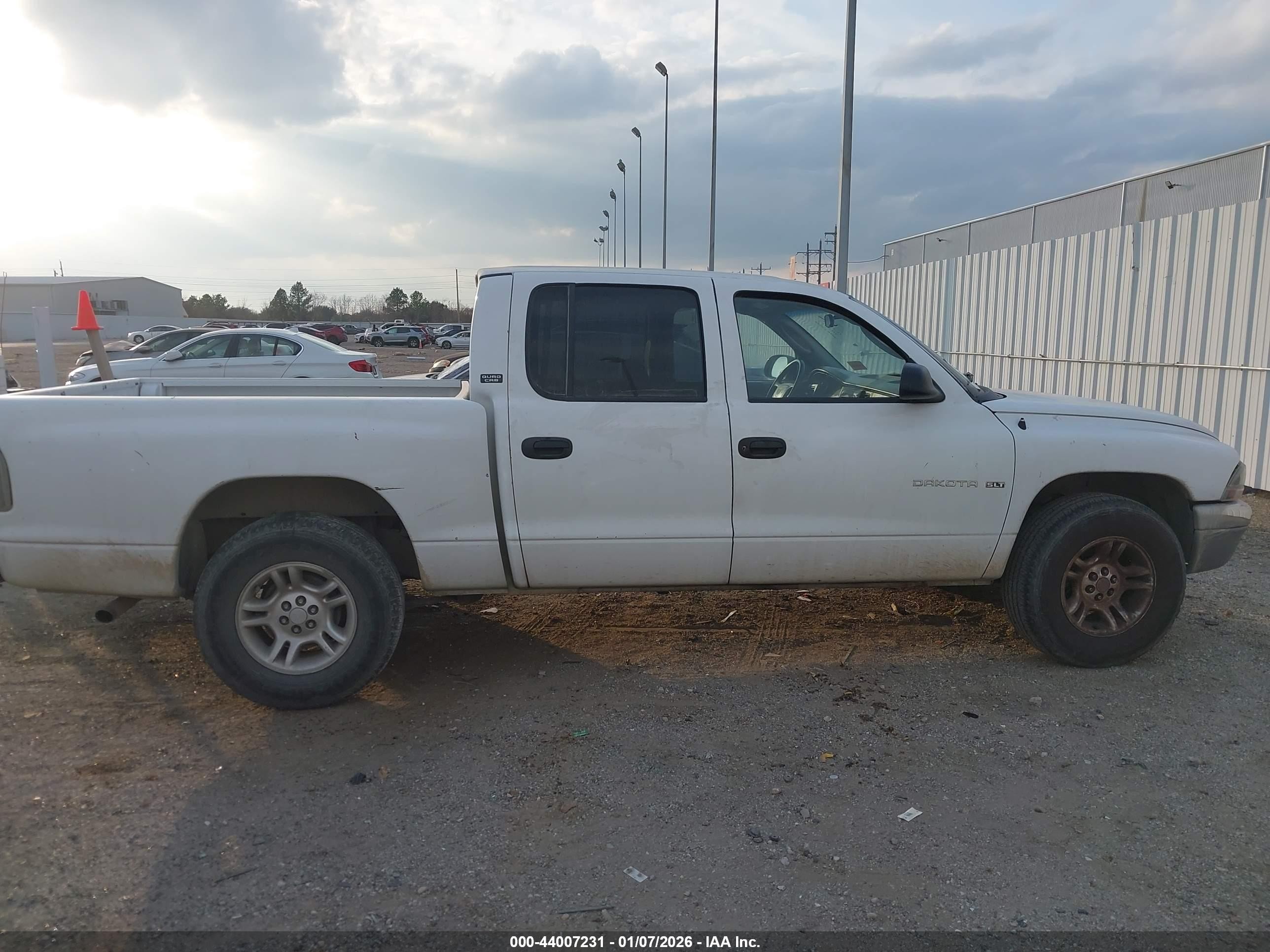 2001 Dodge Dakota Slt/sport White vin: 1B7GL2AXX1S138938