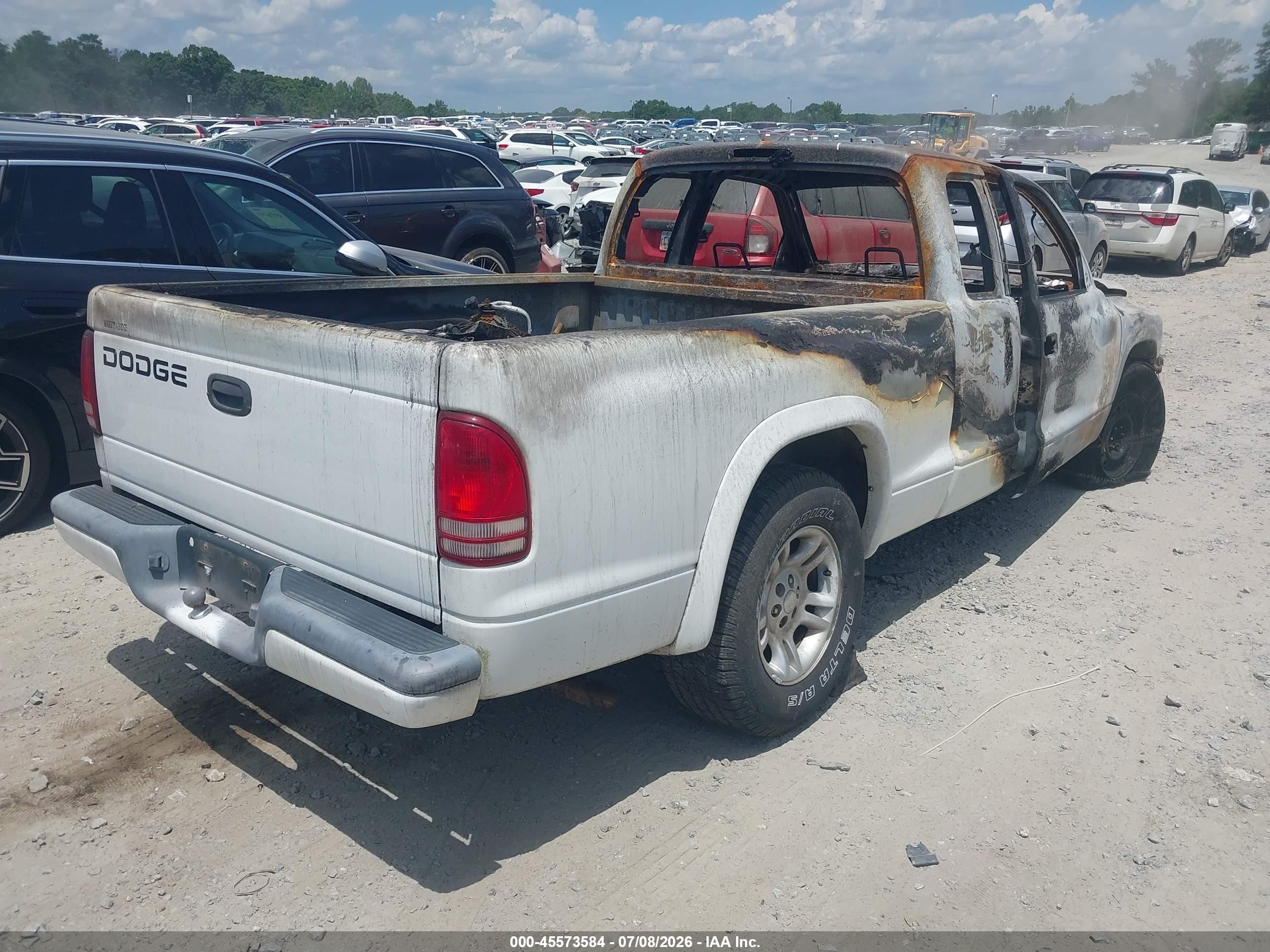 2002 Dodge Dakota Sport White vin: 1B7GL32X02S584215