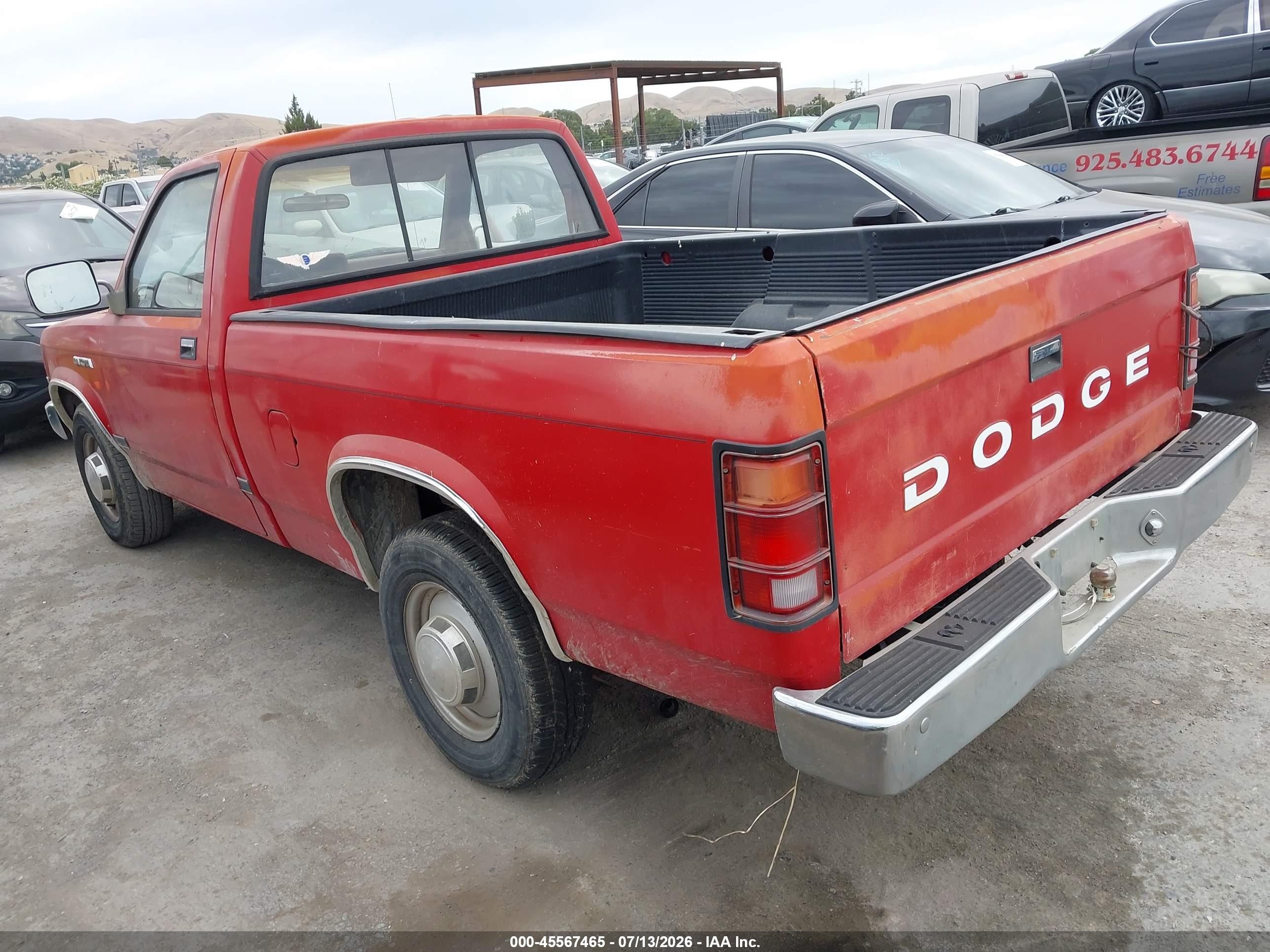1987 Dodge Dakota   Red vin: 1B7GN14M2HS392370