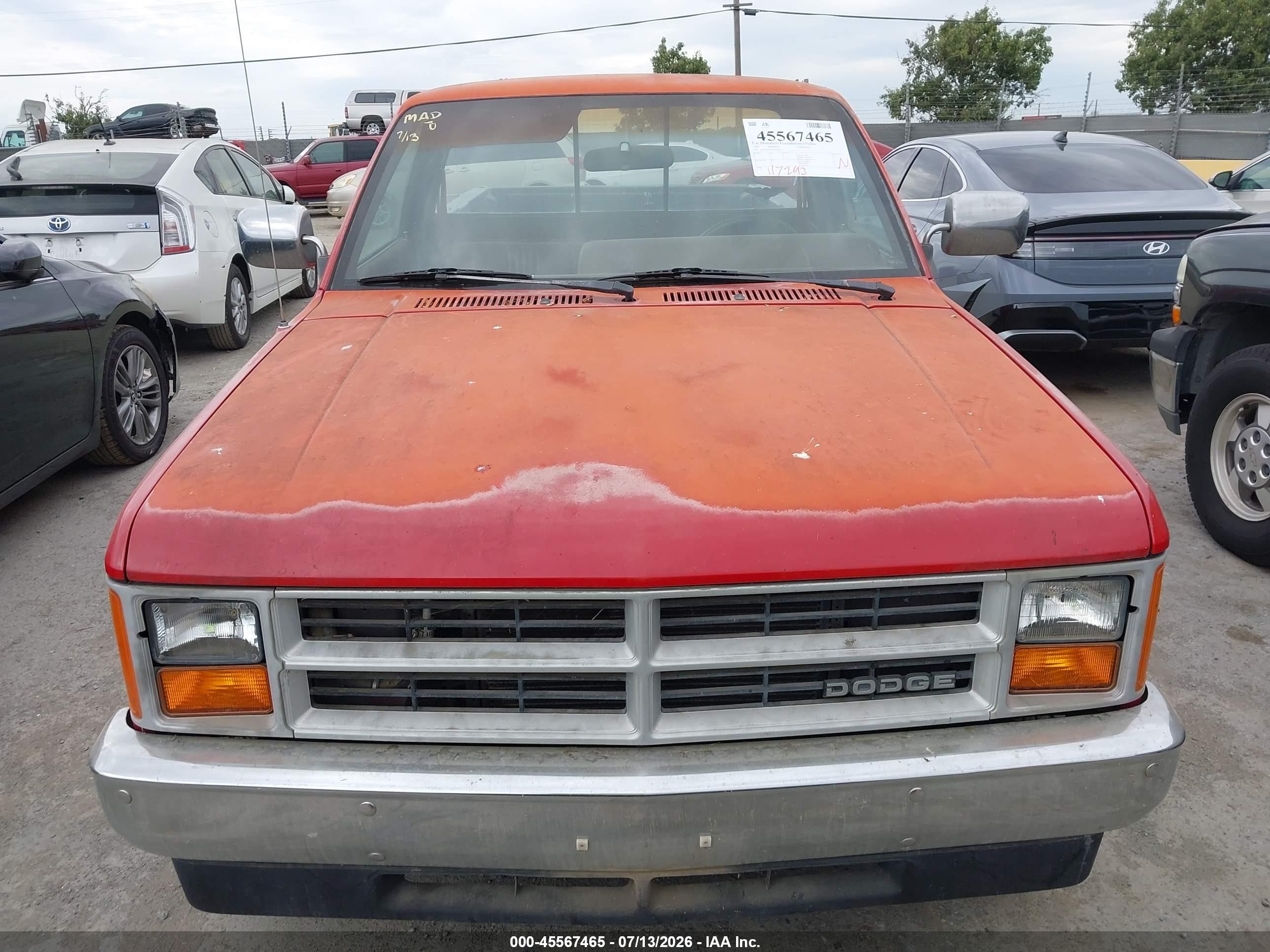 1987 Dodge Dakota   Red vin: 1B7GN14M2HS392370