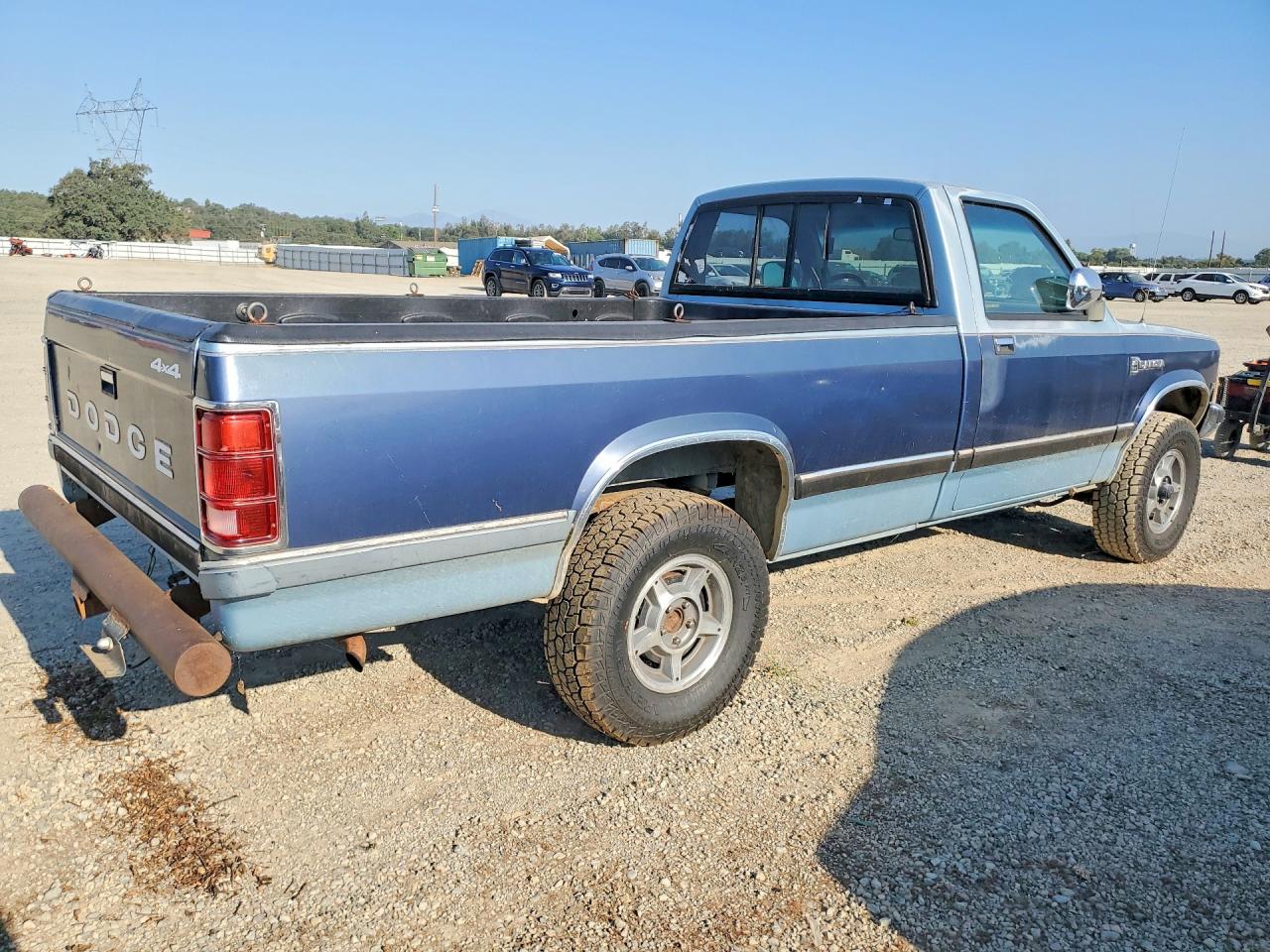 1987 Dodge Dakota Blue vin: 1B7GR14M6HS473750