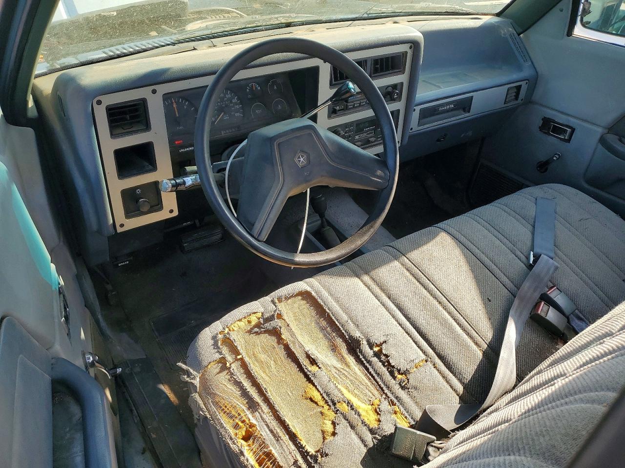 1987 Dodge Dakota Blue vin: 1B7GR14M6HS473750