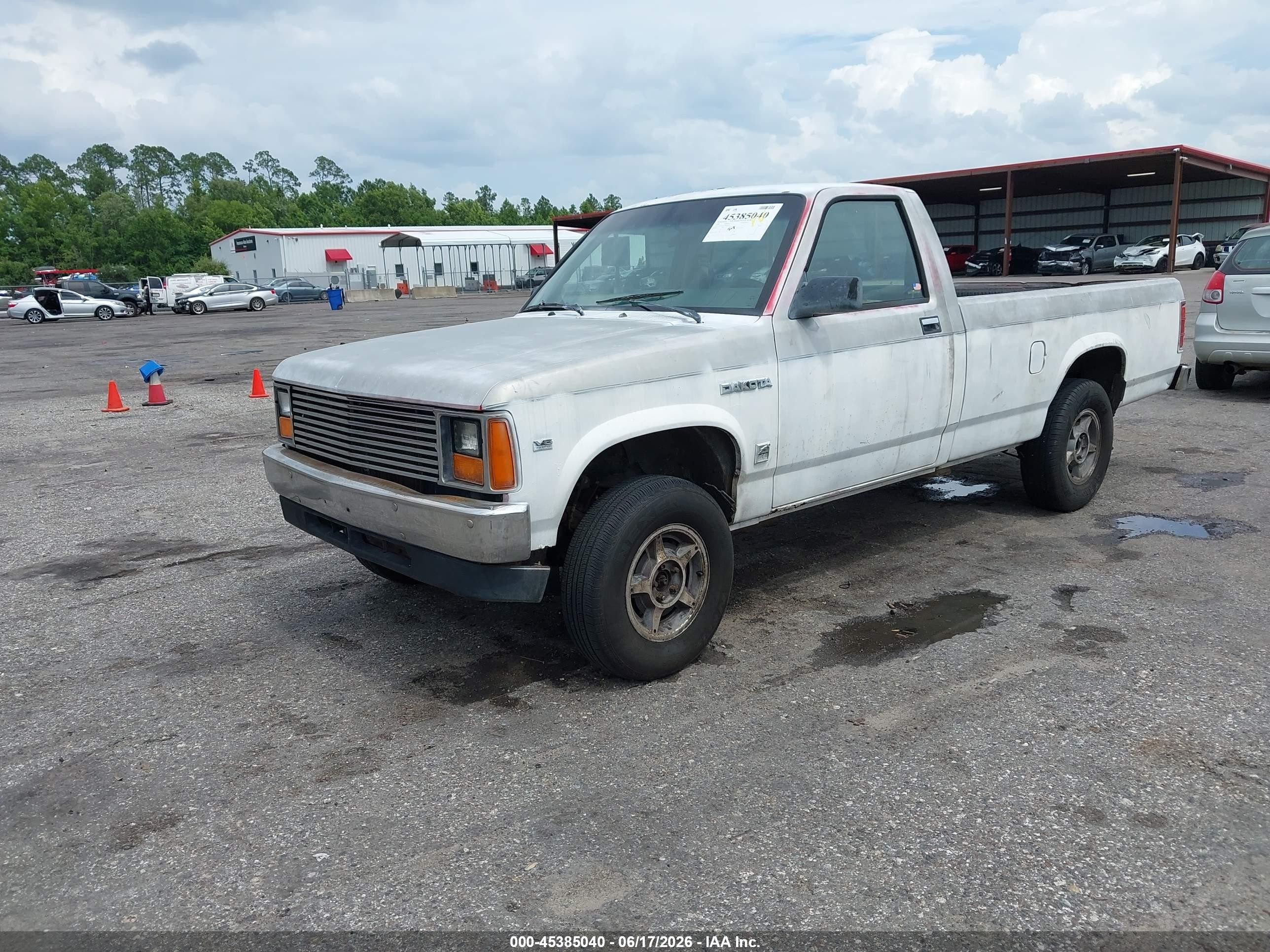 1988 Dodge Dakota   White vin: 1B7GR14X7JS678638