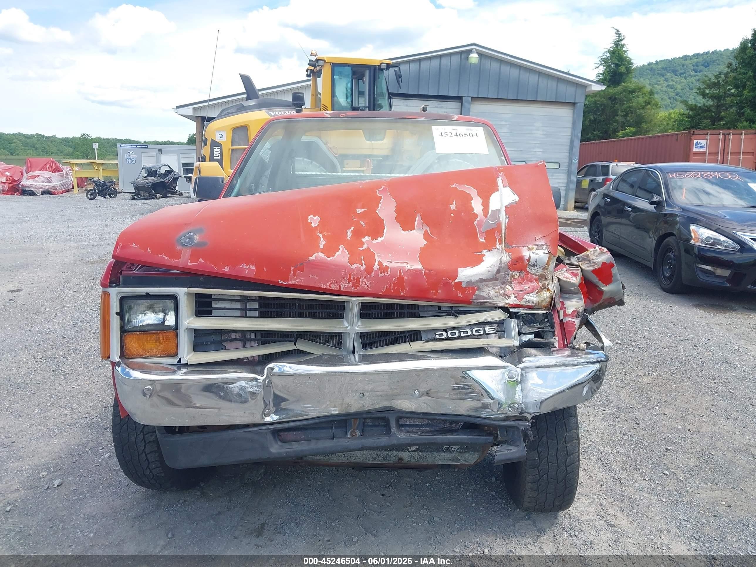 1988 Dodge Dakota   Red vin: 1B7GR14X8JS608887