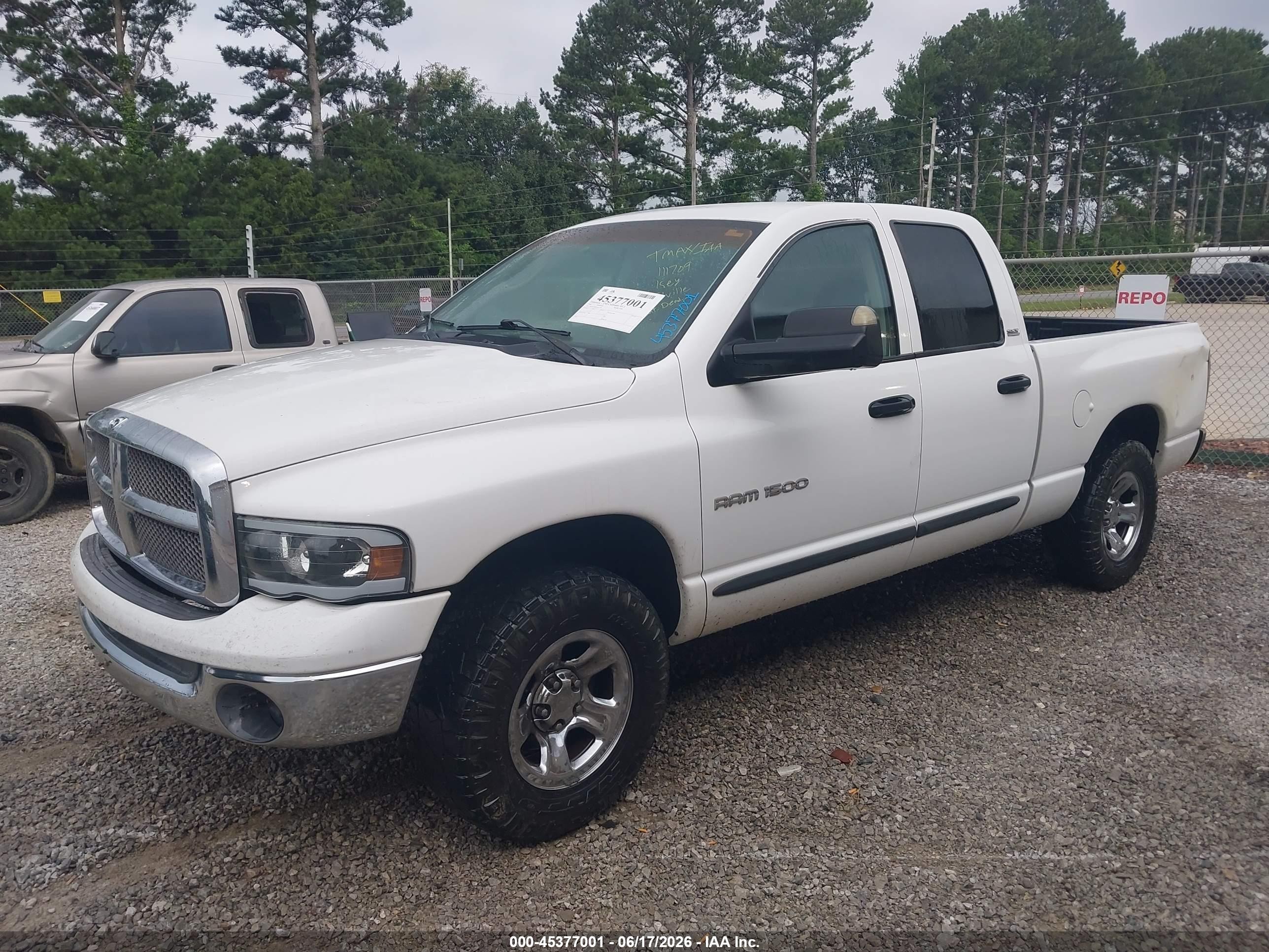 2002 Dodge Ram 1500 St White vin: 1B7HA18N32J111709