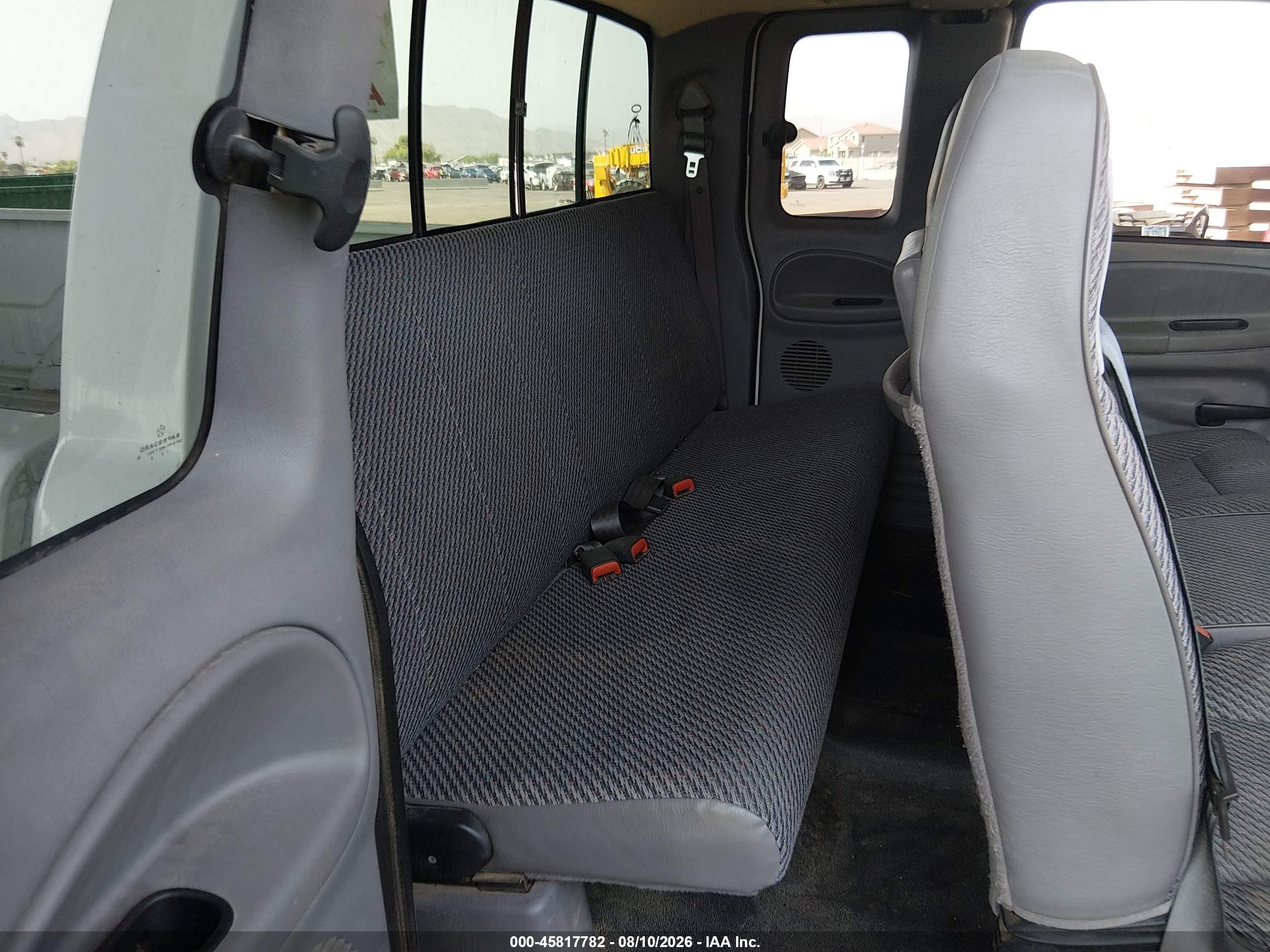 1998 Dodge Ram 1500 St White vin: 1B7HC13Y0WJ179788