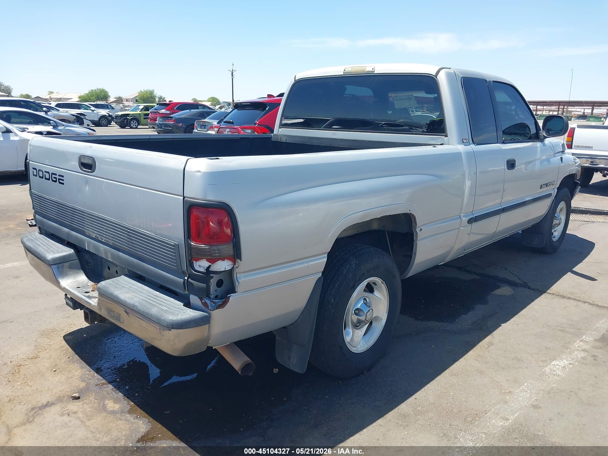2001 Dodge Ram 1500 St Серебряный vin: 1B7HC13Y11J229347